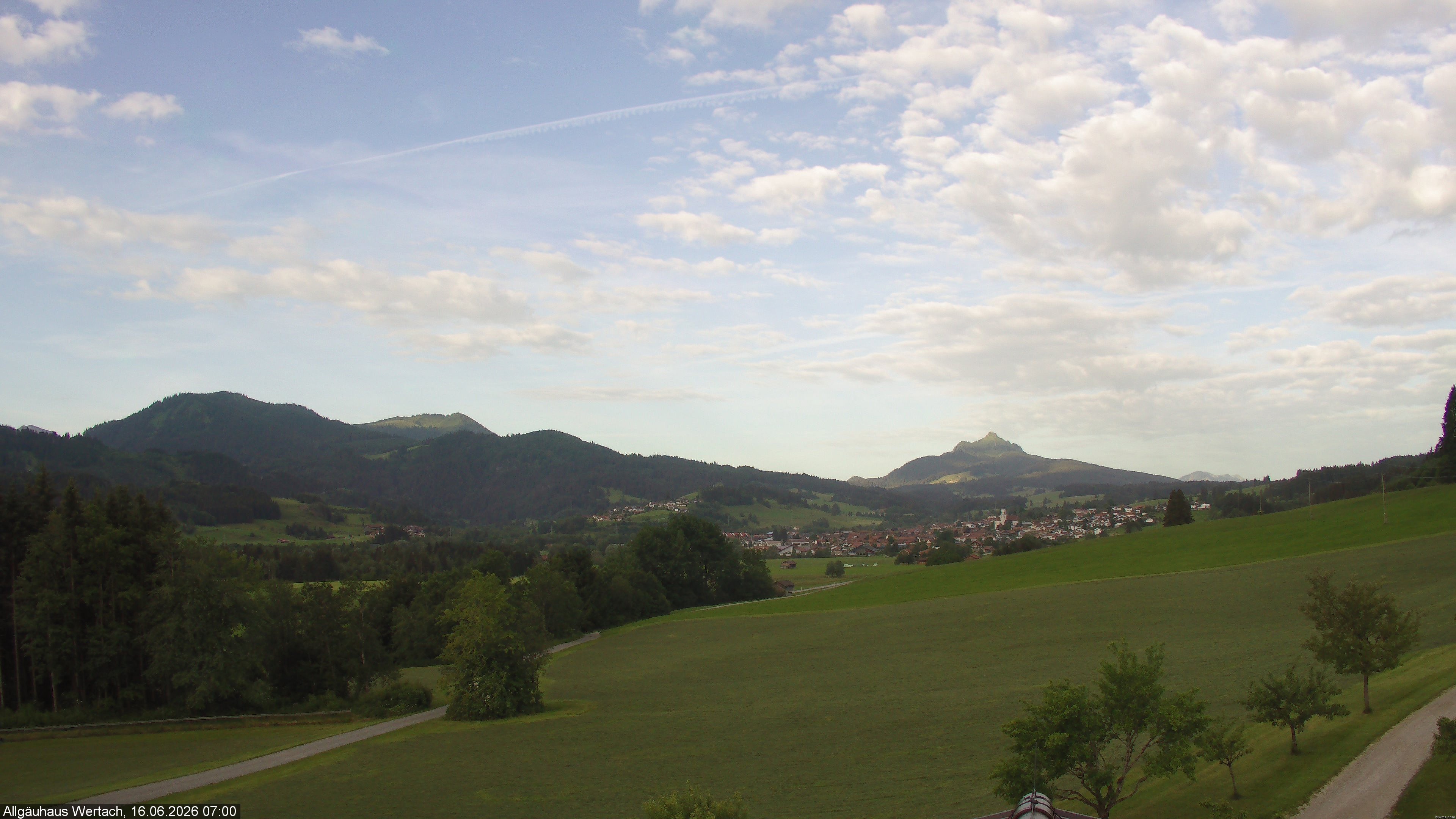 Archived image Webcam Have a look at the charming valley Wertach