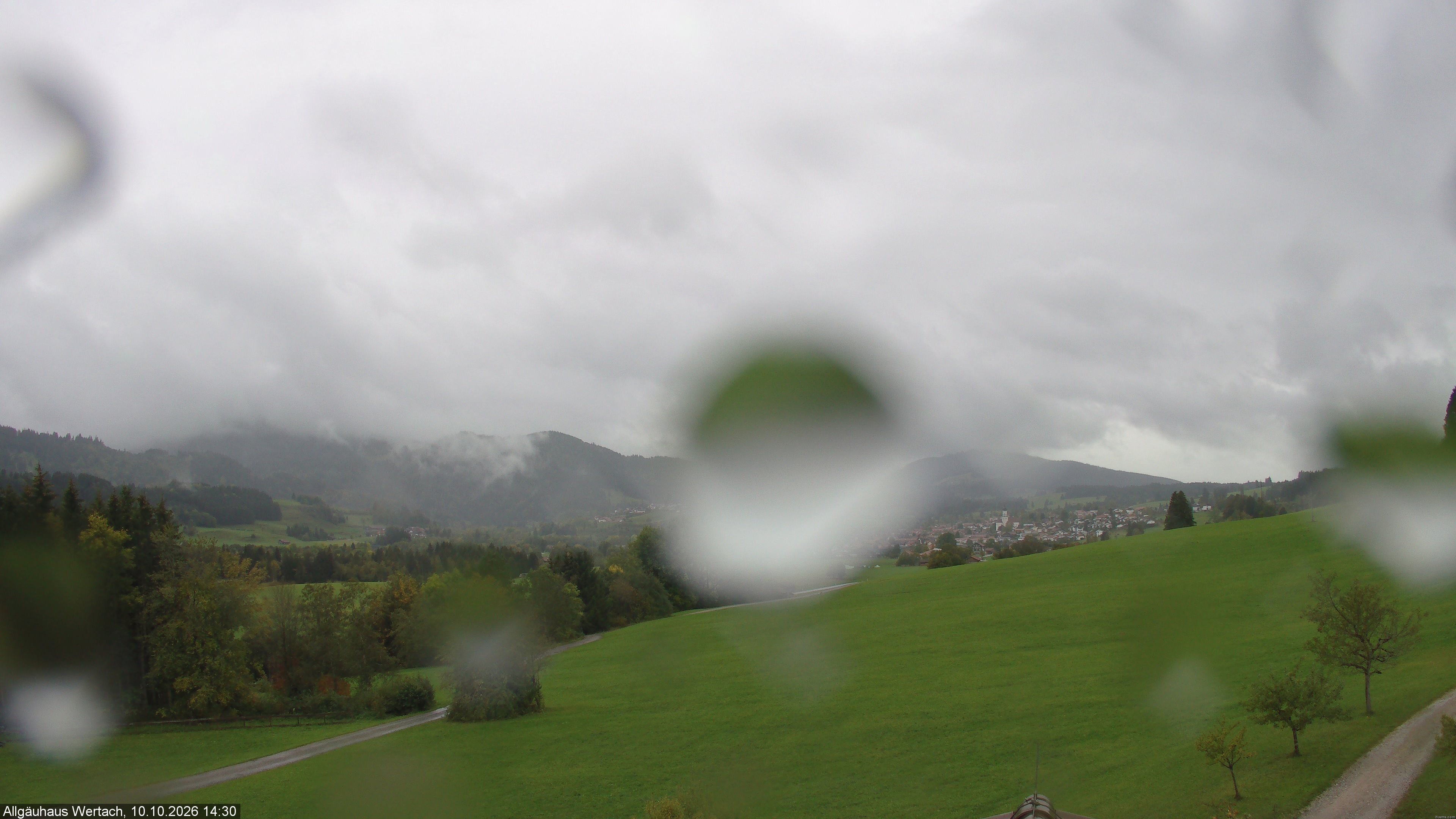 Archived image Webcam Have a look at the charming valley Wertach