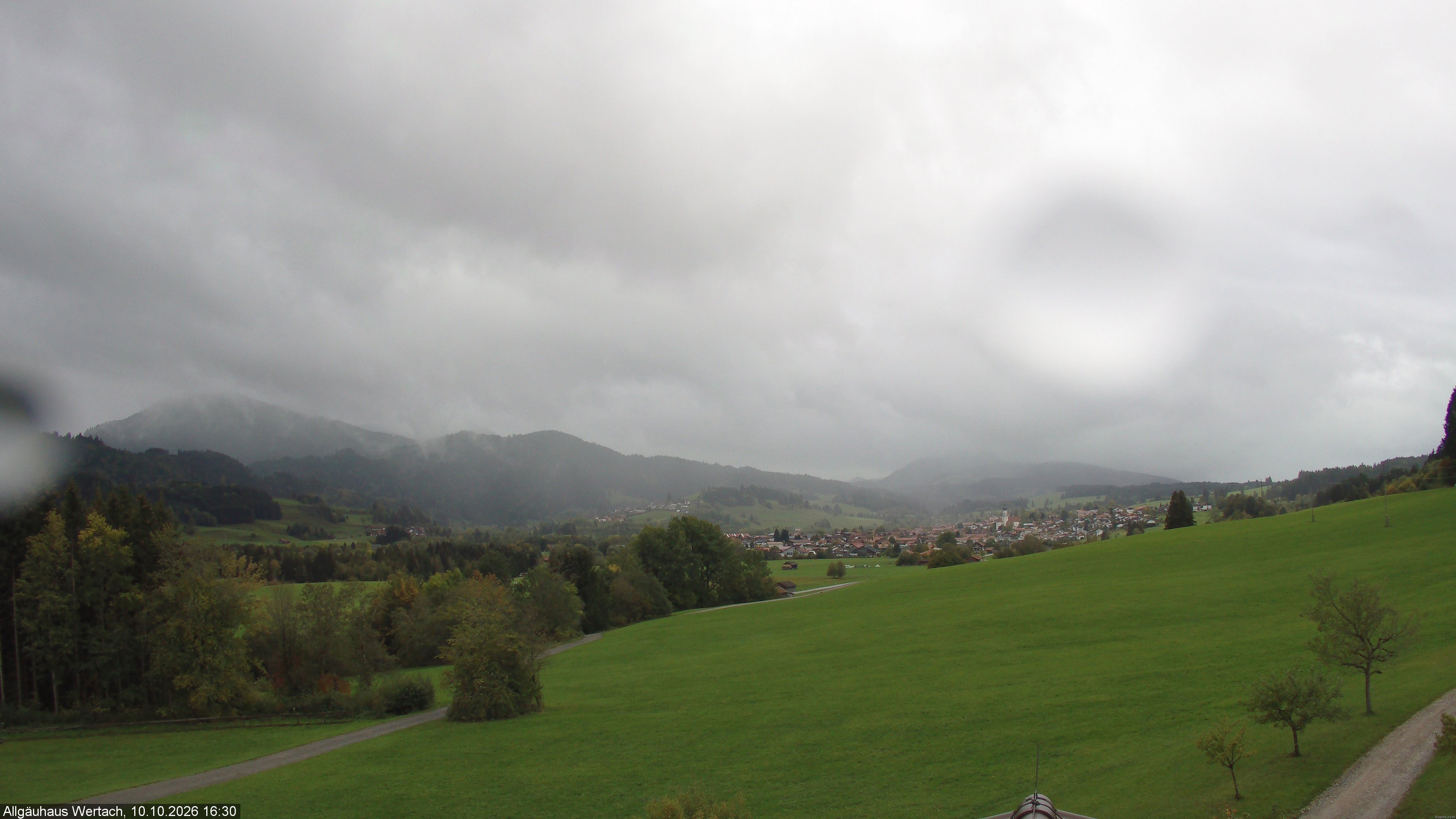 Archived image Webcam Have a look at the charming valley Wertach