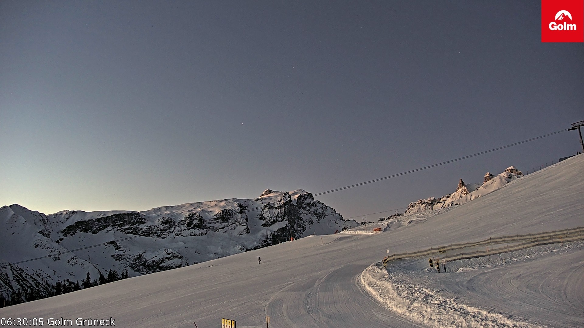 Archived image Webcam View Tschagguns Mittagsspitze from Golm