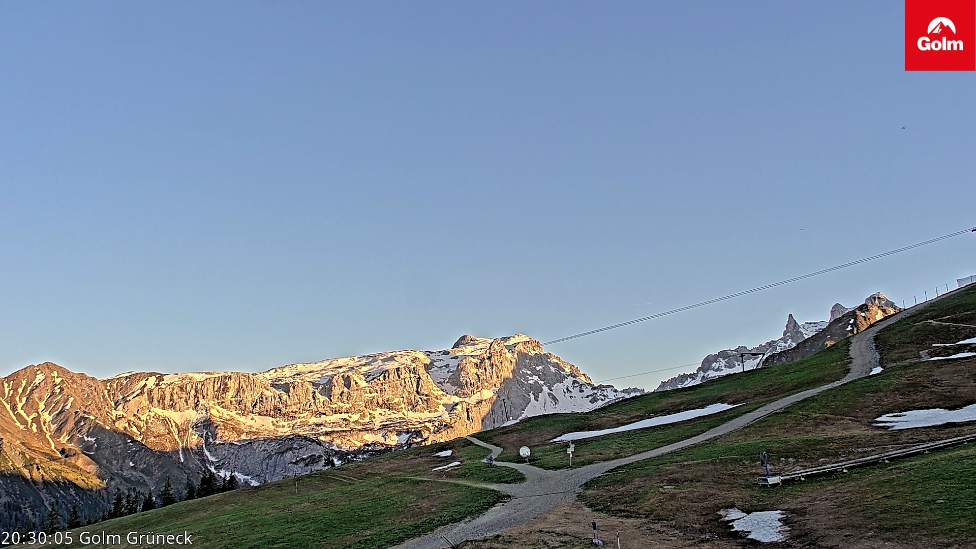 Archived image Webcam View Tschagguns Mittagsspitze from Golm