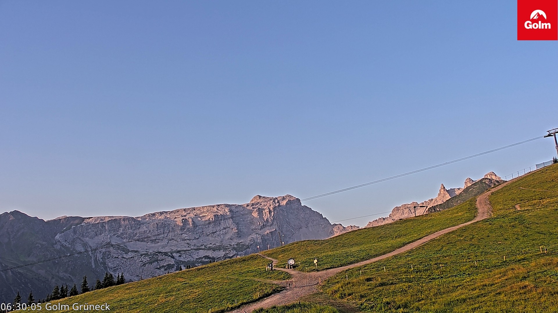 Archived image Webcam View Tschagguns Mittagsspitze from Golm