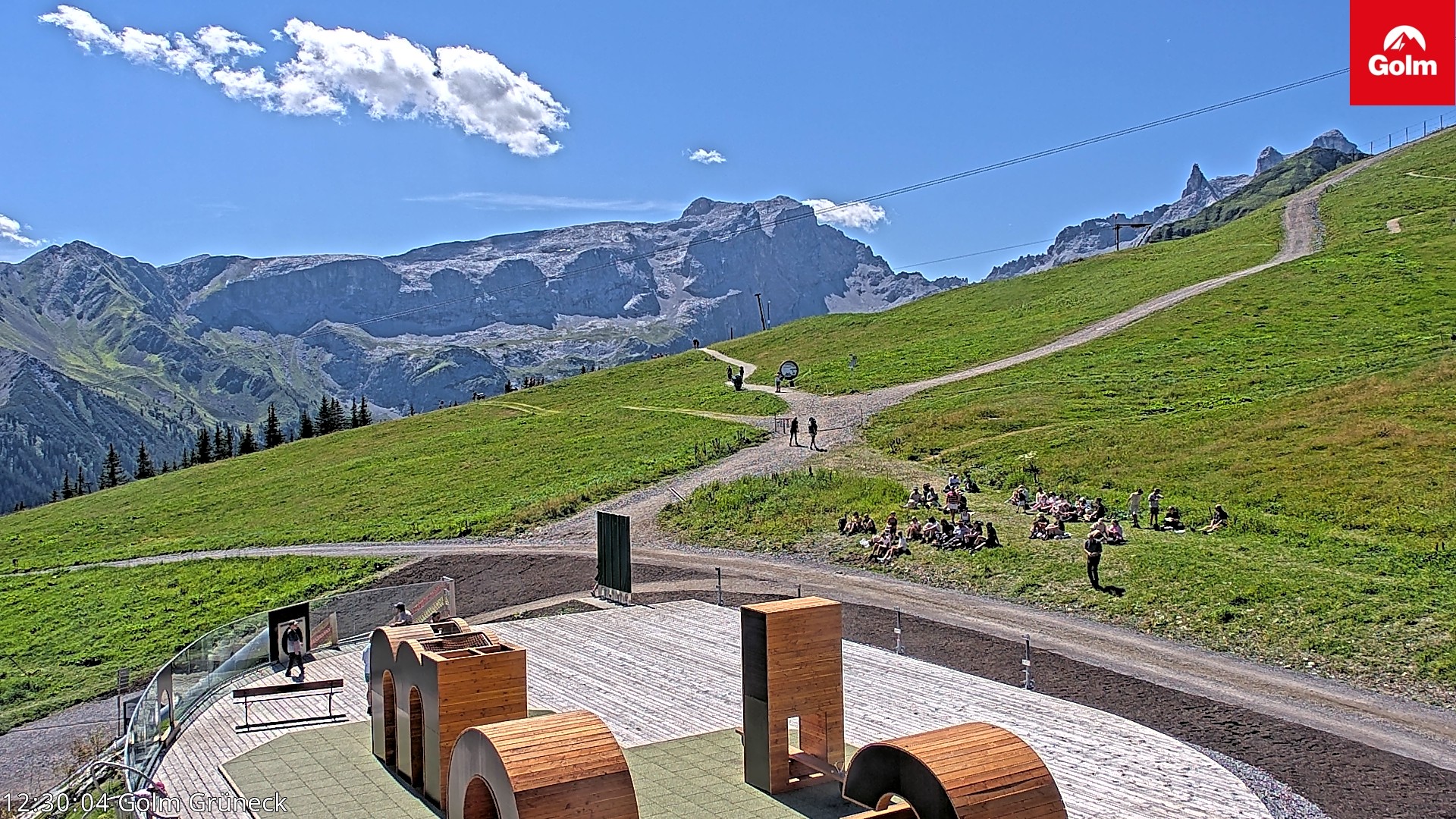 Archived image Webcam View Tschagguns Mittagsspitze from Golm