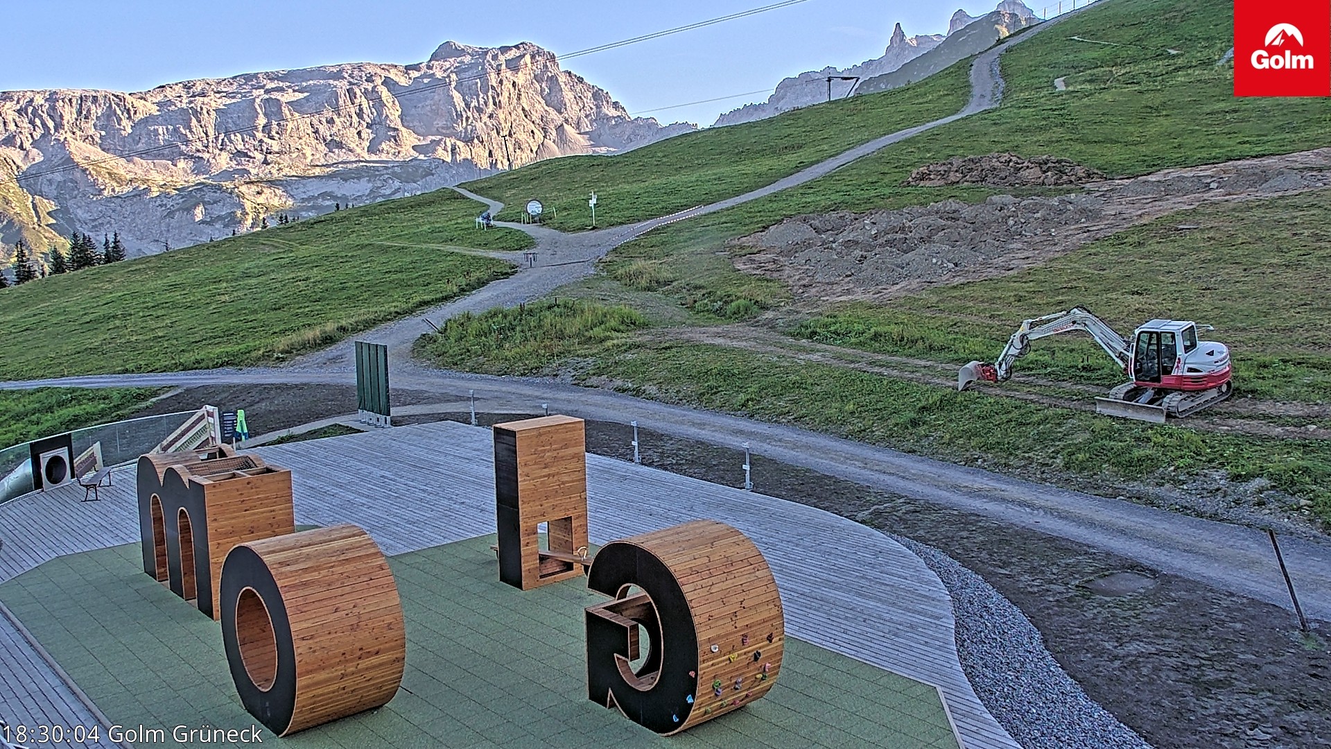 Archiv Foto Webcam Blick vom Golm auf die Tschaggunser Mittagsspitze