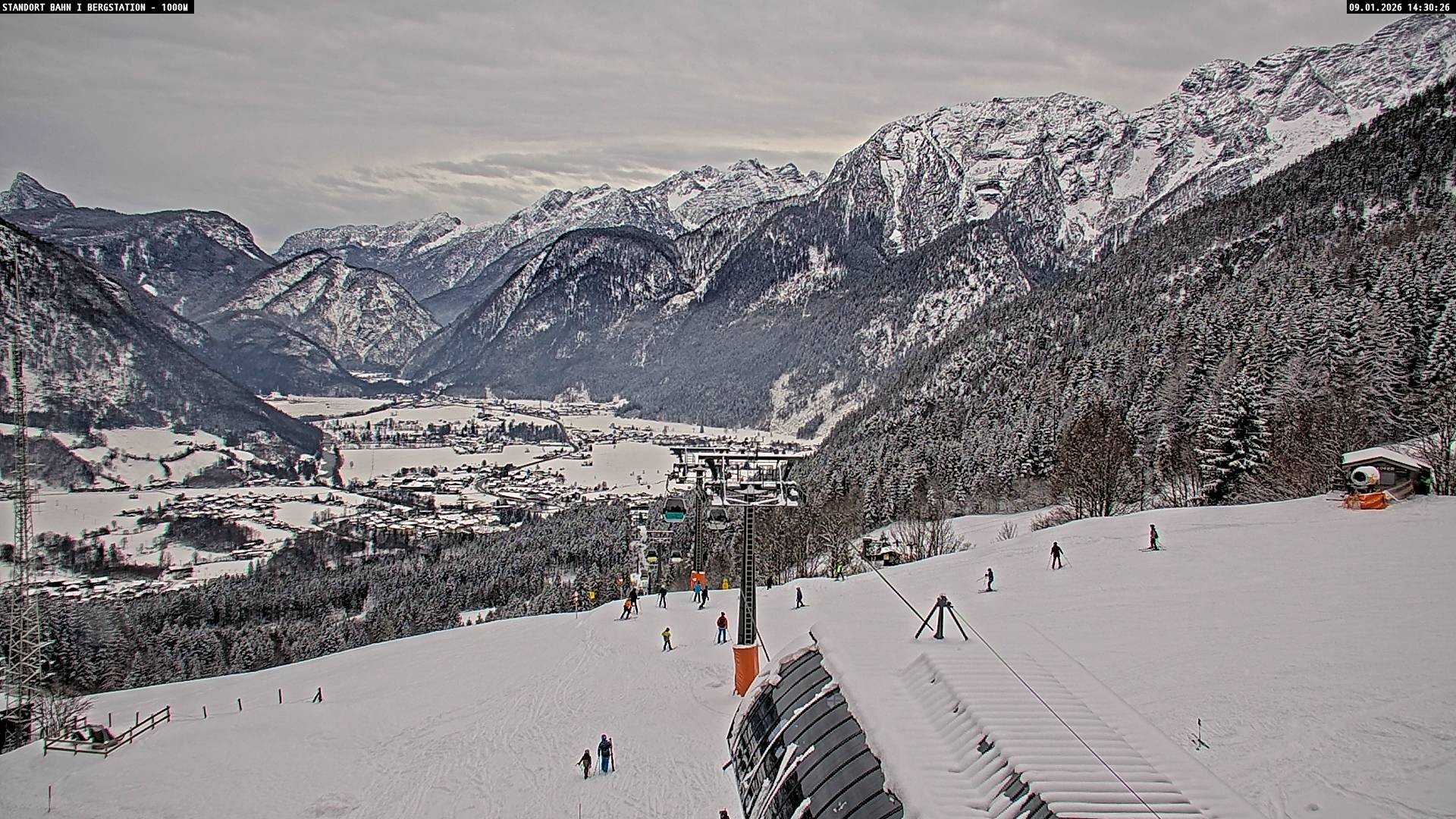 Archiv Foto Webcam Bergstation Almbahn I, Lofer