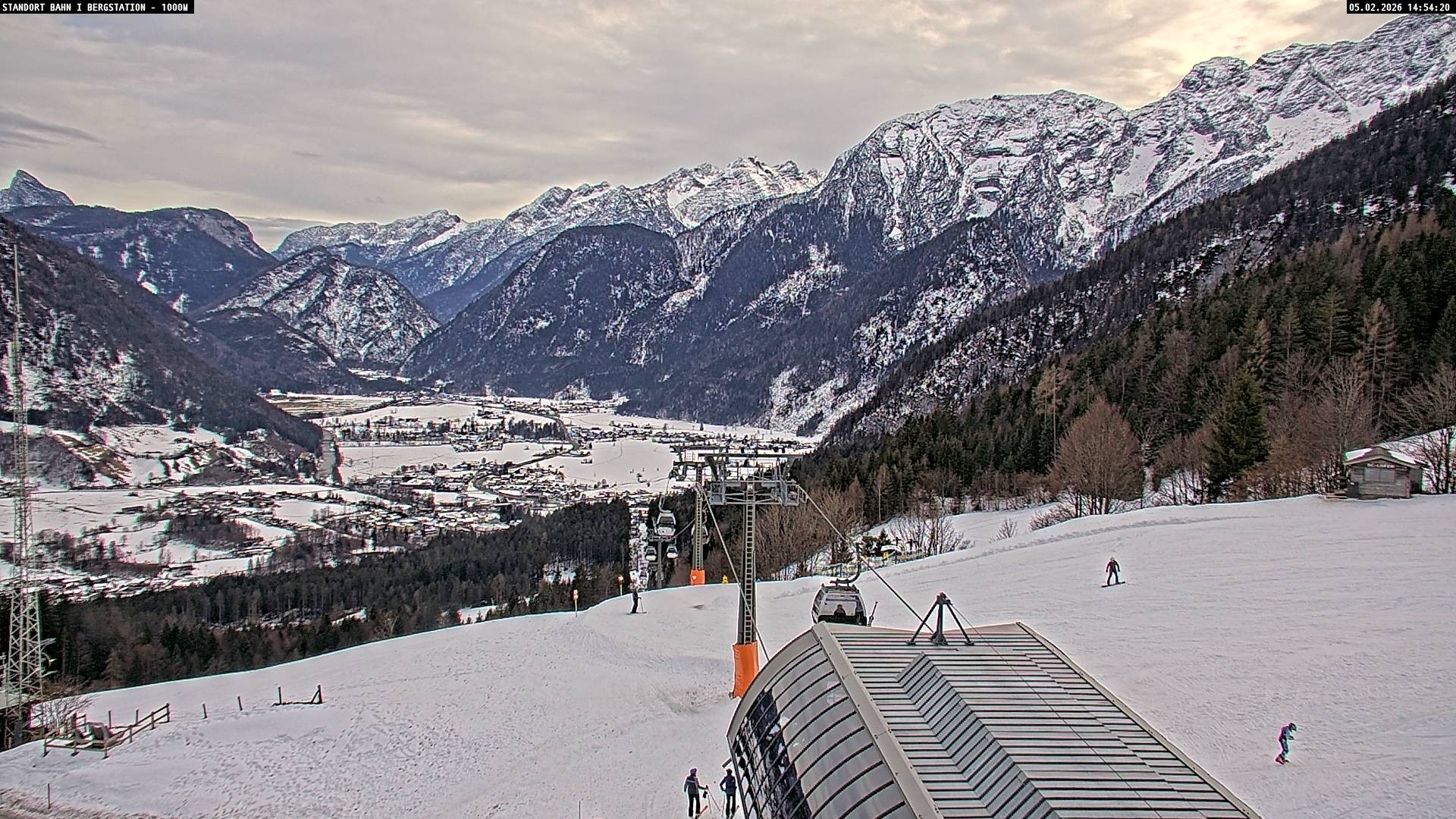 Archiv Foto Webcam Bergstation Almbahn I, Lofer