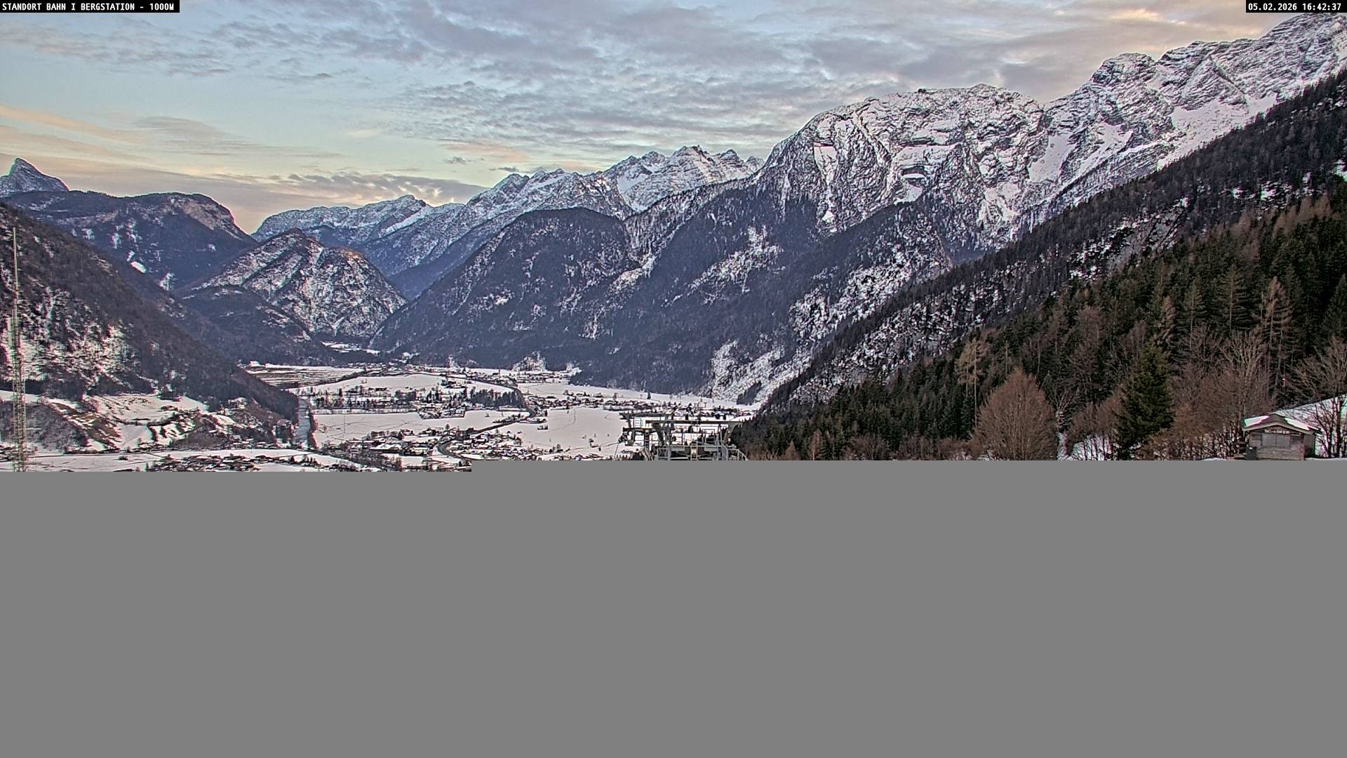 Archiv Foto Webcam Bergstation Almbahn I, Lofer