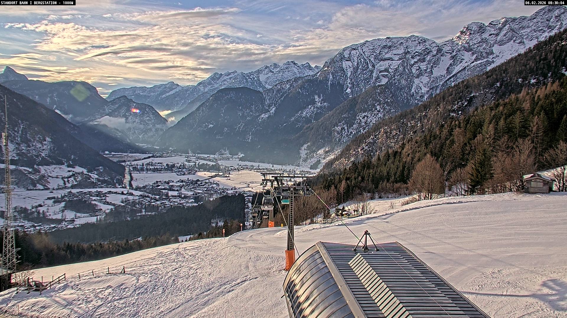 Archiv Foto Webcam Bergstation Almbahn I, Lofer