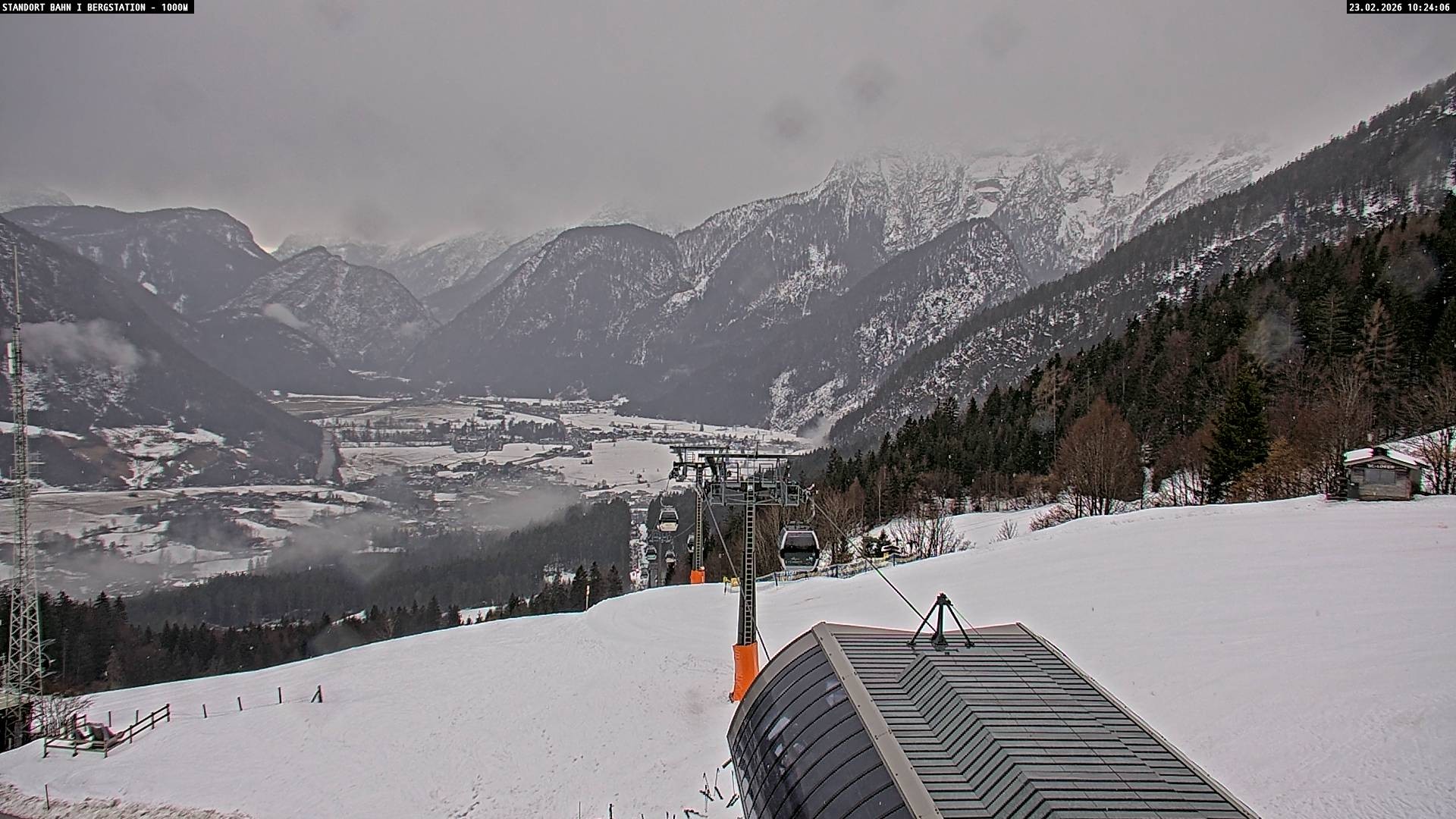 Archiv Foto Webcam Bergstation Almbahn I, Lofer