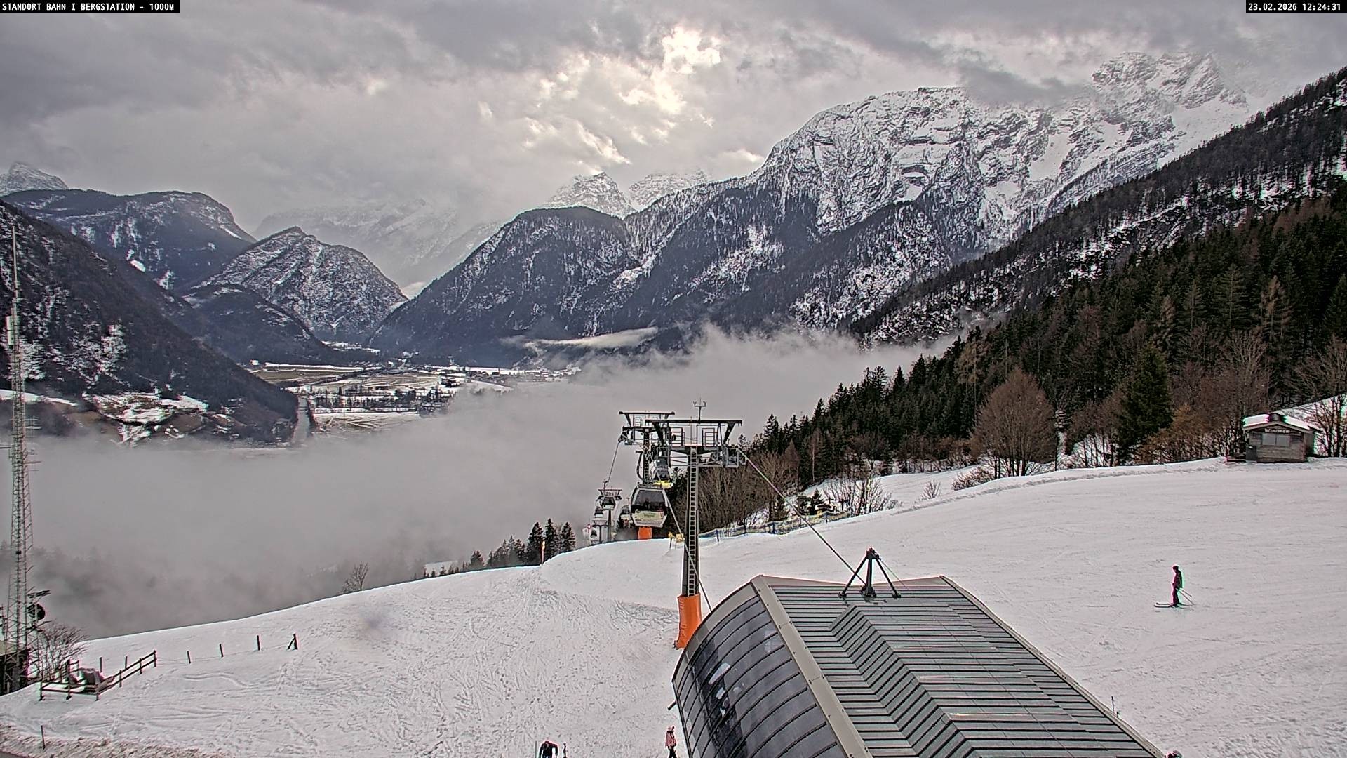 Archiv Foto Webcam Bergstation Almbahn I, Lofer