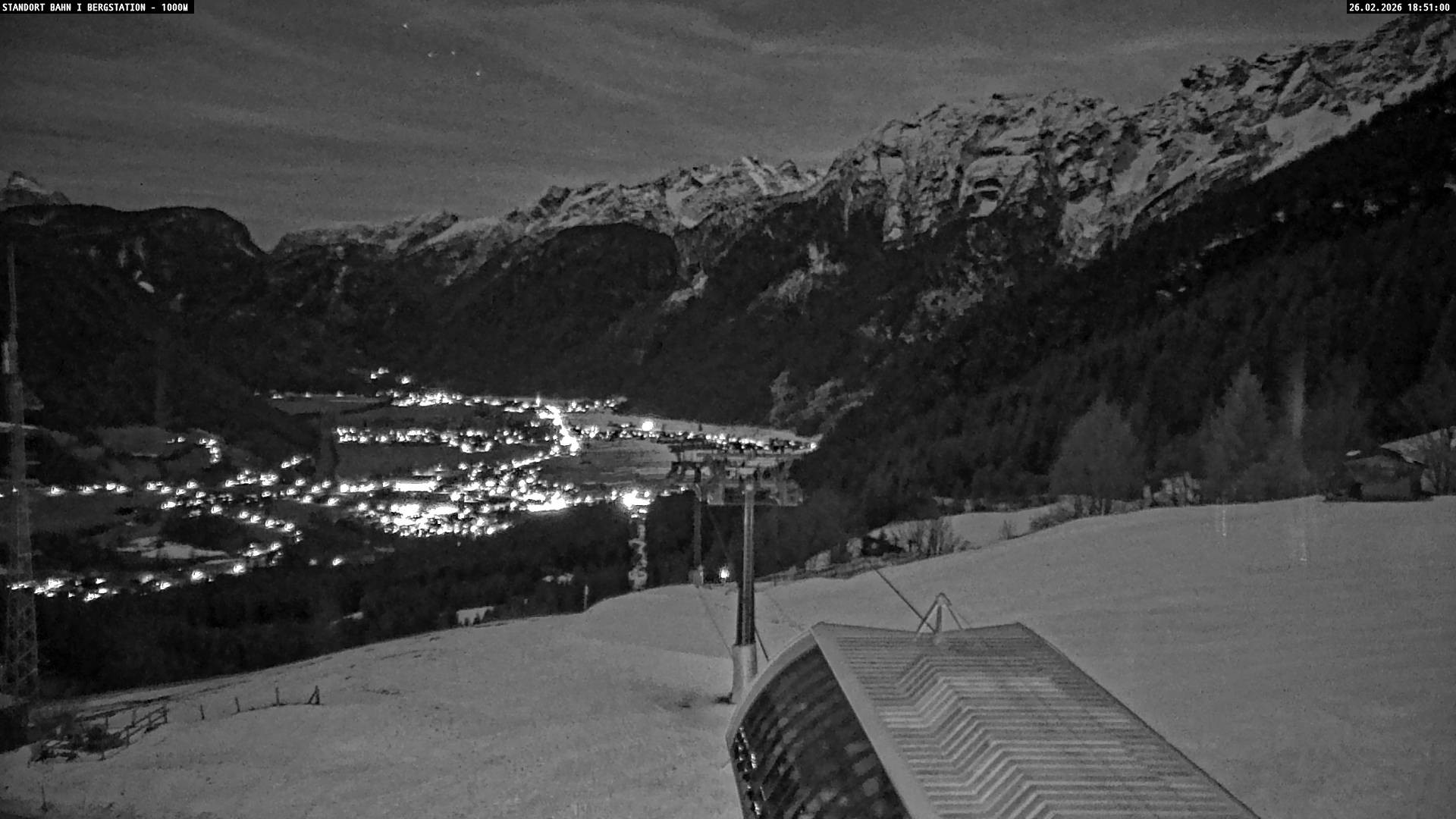 Archiv Foto Webcam Bergstation Almbahn I, Lofer