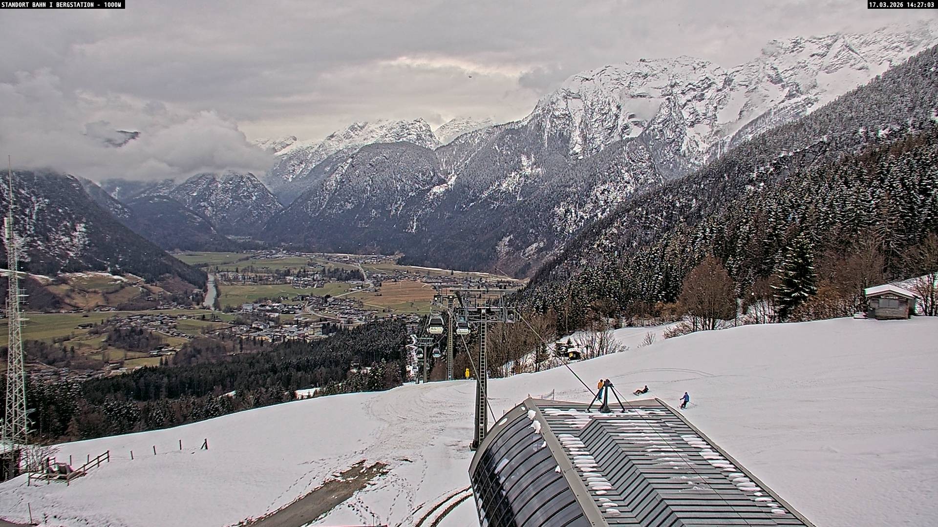 Archiv Foto Webcam Bergstation Almbahn I, Lofer