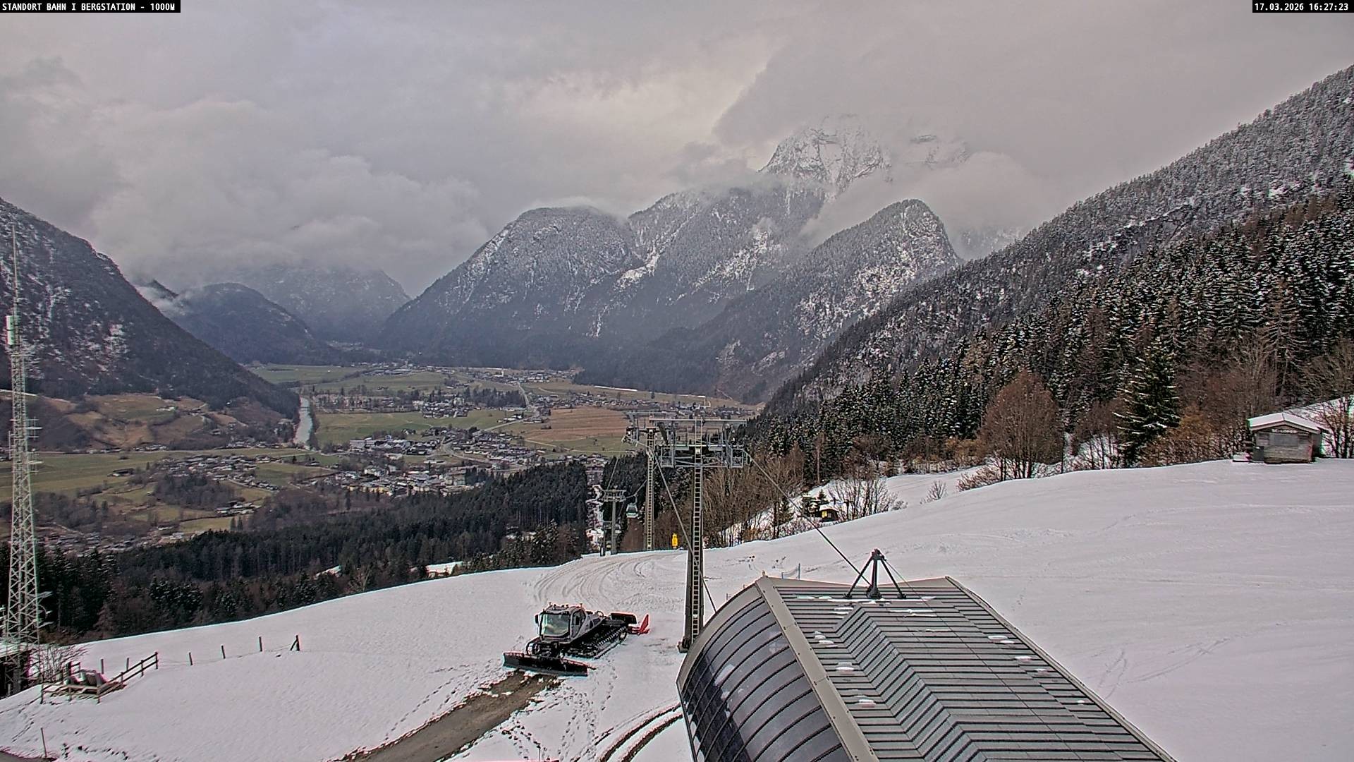 Archiv Foto Webcam Bergstation Almbahn I, Lofer