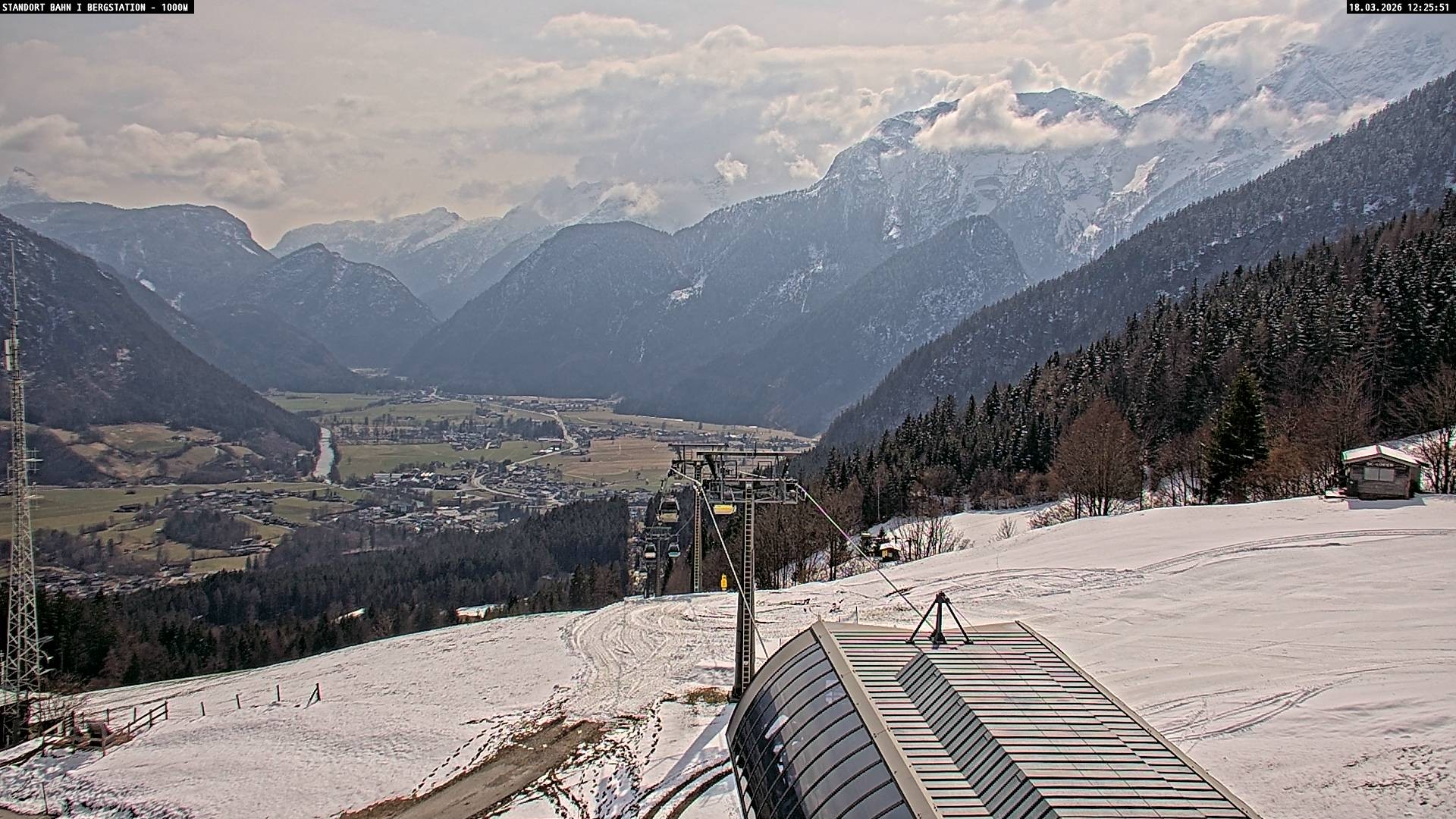 Archiv Foto Webcam Bergstation Almbahn I, Lofer