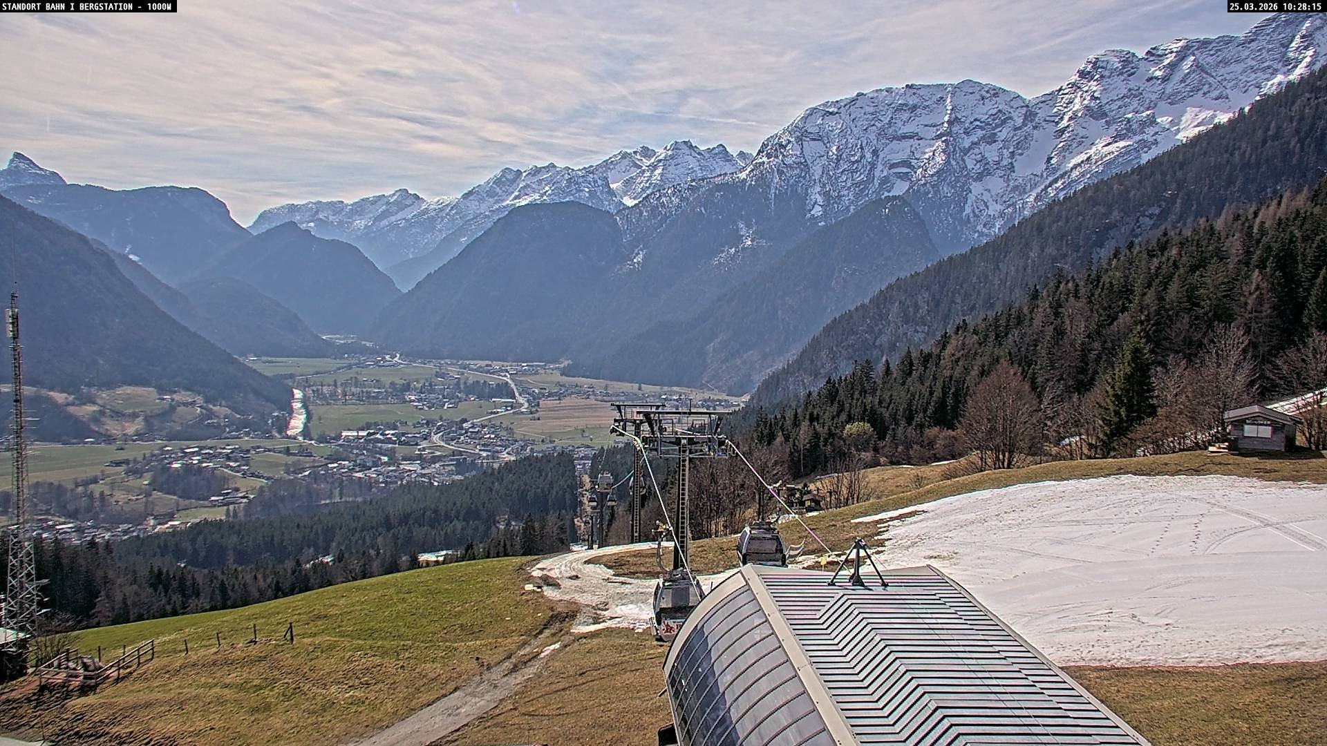 Archiv Foto Webcam Bergstation Almbahn I, Lofer