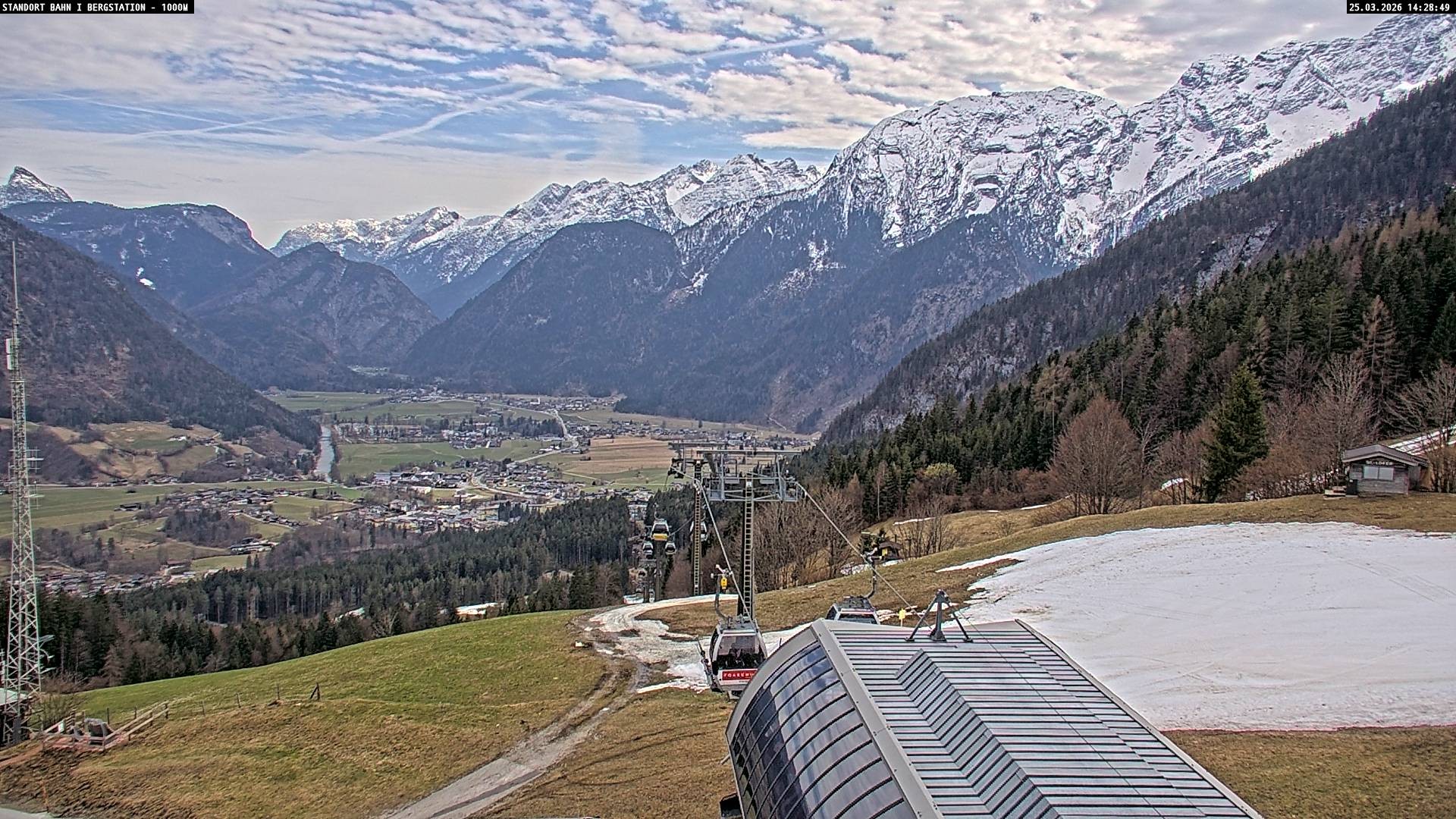 Archiv Foto Webcam Bergstation Almbahn I, Lofer