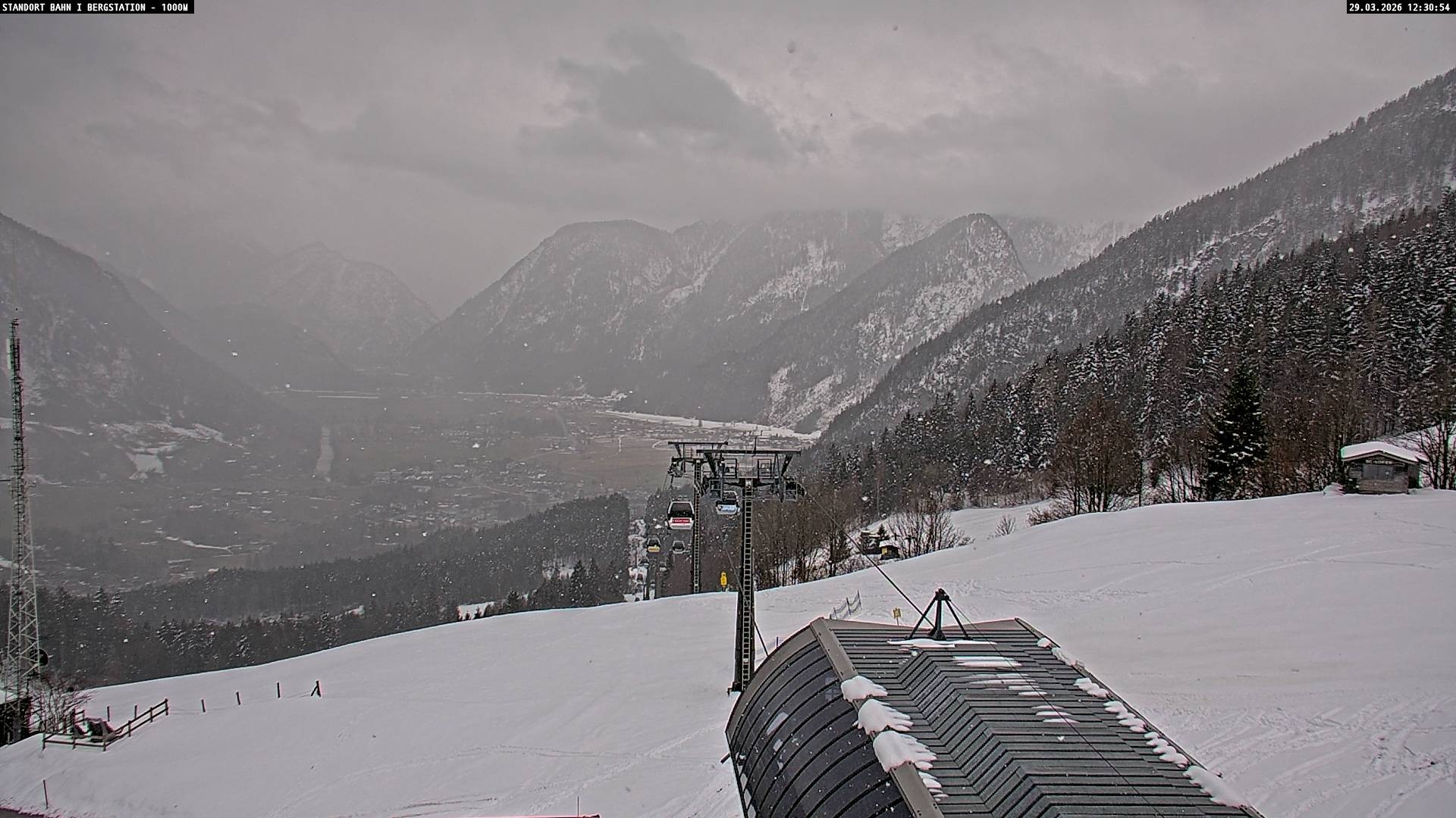 Archiv Foto Webcam Bergstation Almbahn I, Lofer