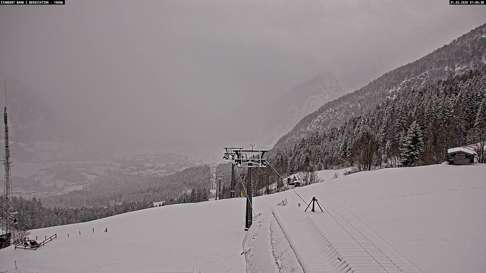 Archiv Foto Webcam Bergstation Almbahn I, Lofer