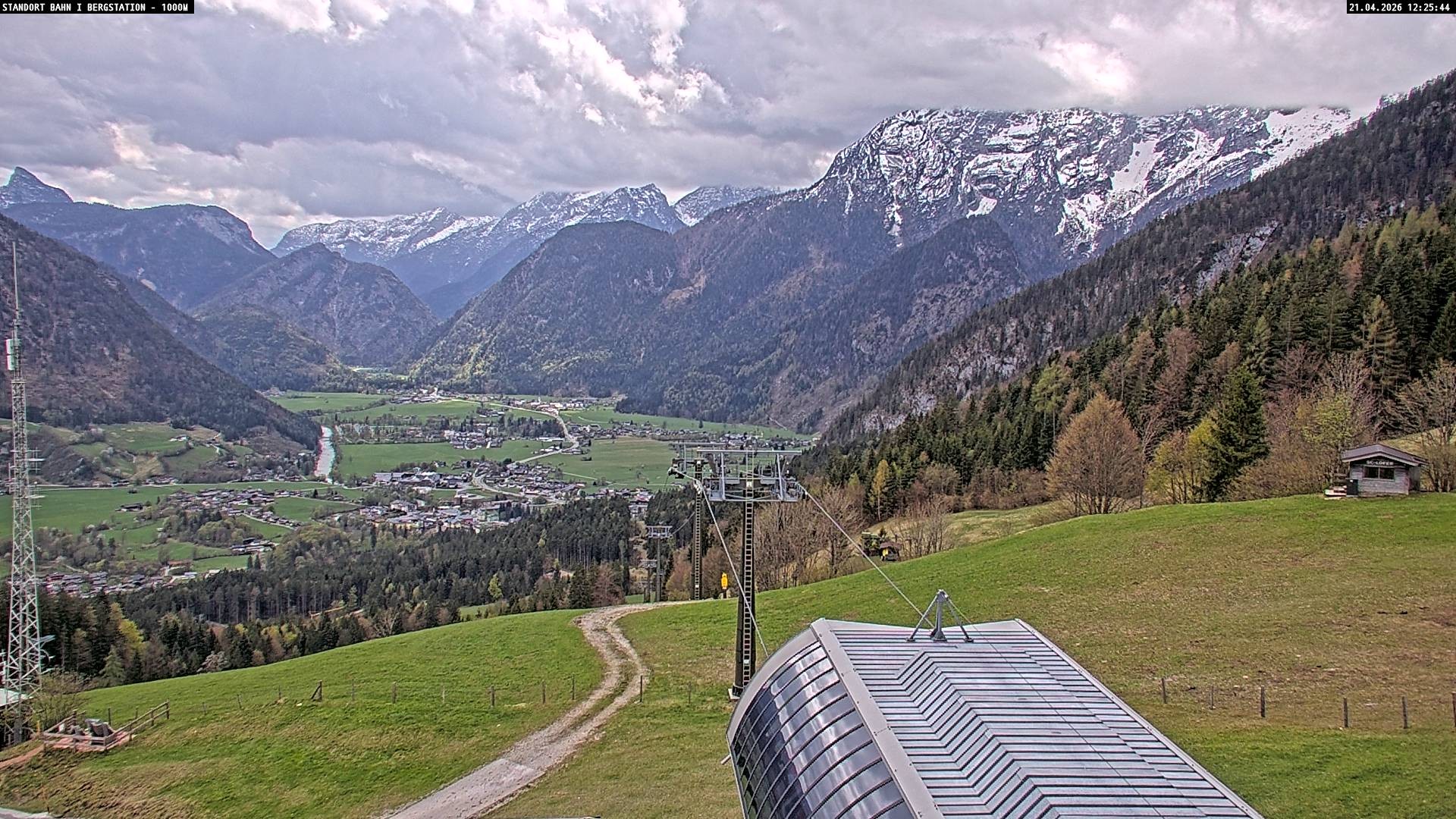 Archiv Foto Webcam Bergstation Almbahn I, Lofer