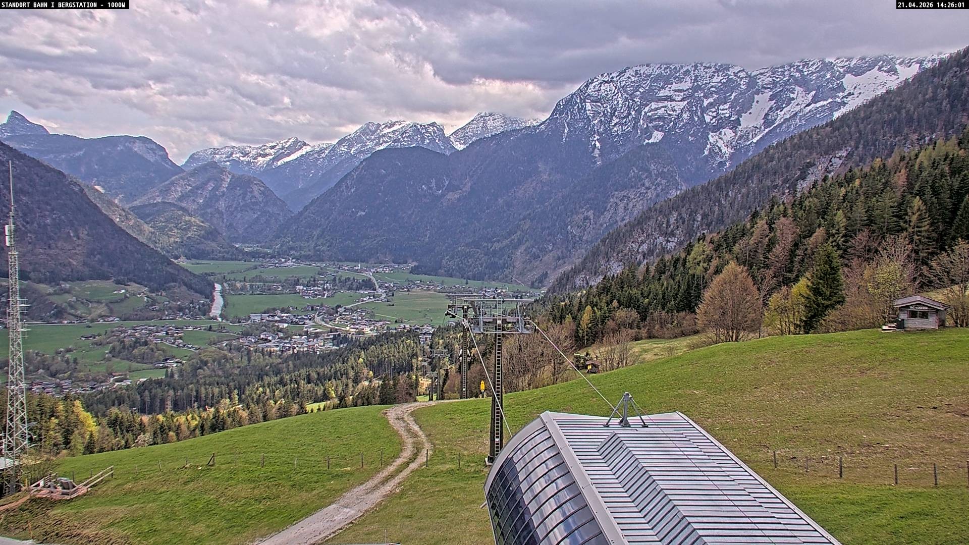 Archiv Foto Webcam Bergstation Almbahn I, Lofer