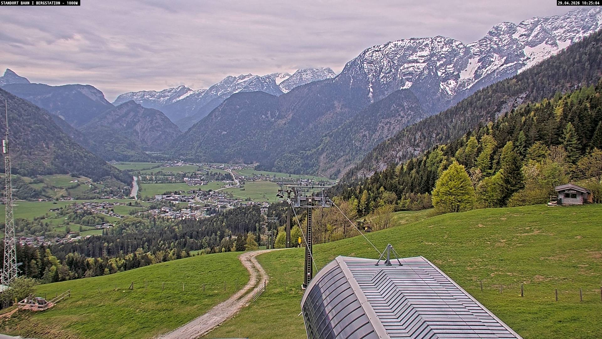 Archiv Foto Webcam Bergstation Almbahn I, Lofer