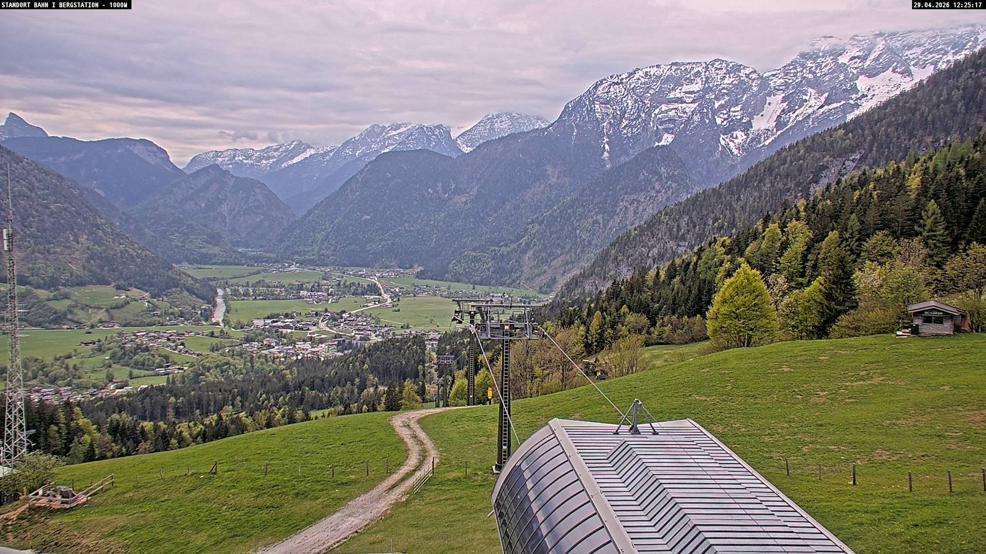 Archiv Foto Webcam Bergstation Almbahn I, Lofer