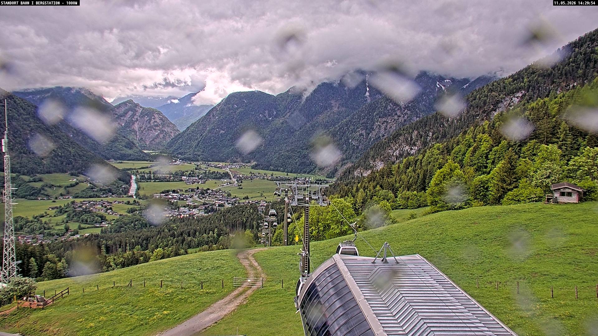 Archiv Foto Webcam Bergstation Almbahn I, Lofer