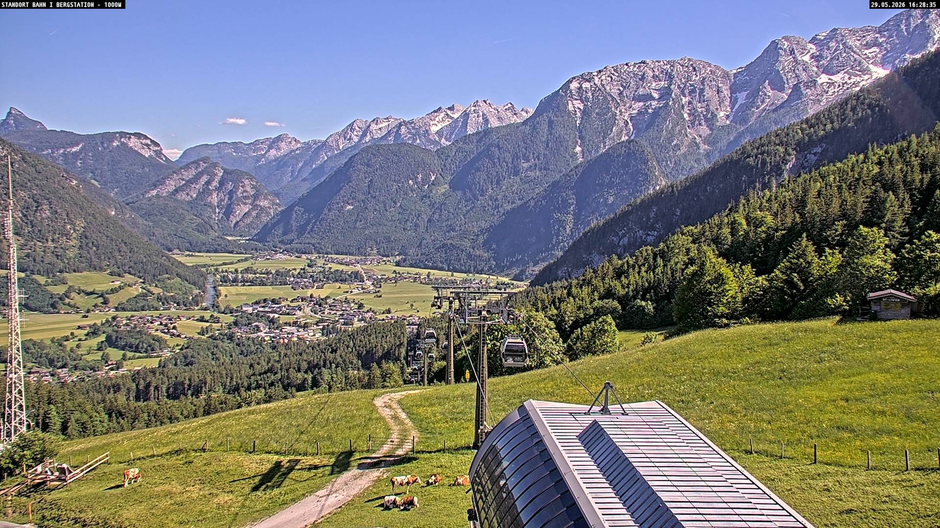 Archiv Foto Webcam Bergstation Almbahn I, Lofer