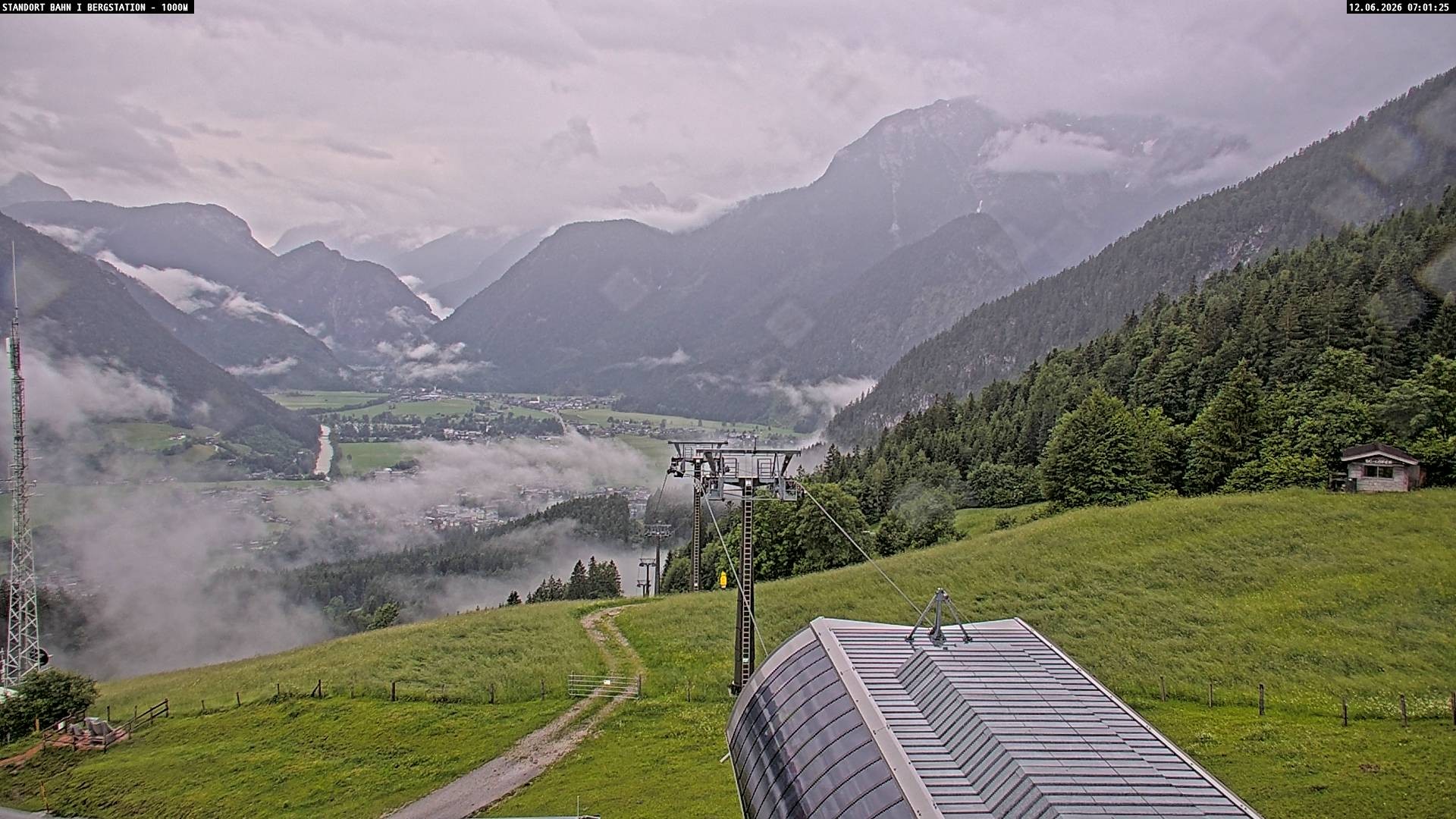 Archiv Foto Webcam Bergstation Almbahn I, Lofer