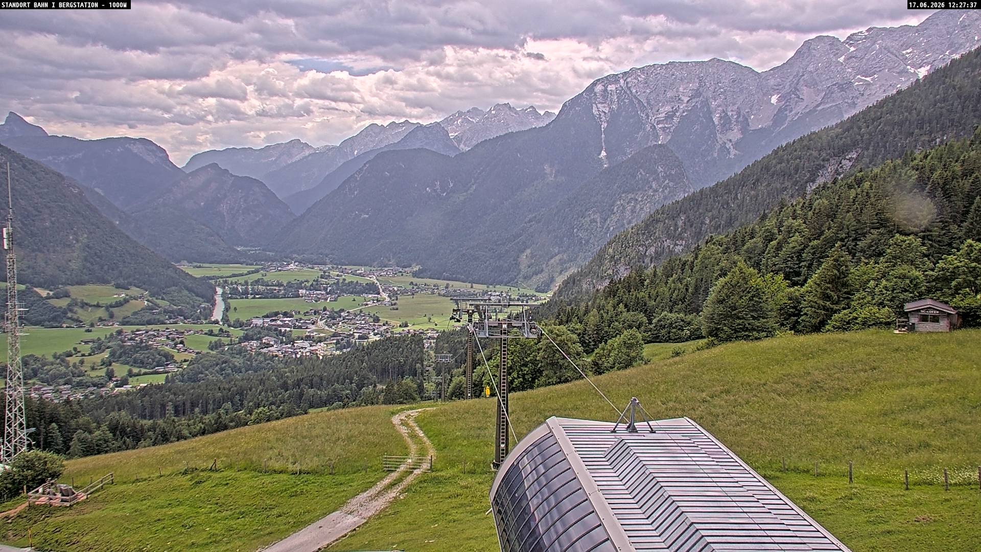 Archiv Foto Webcam Bergstation Almbahn I, Lofer