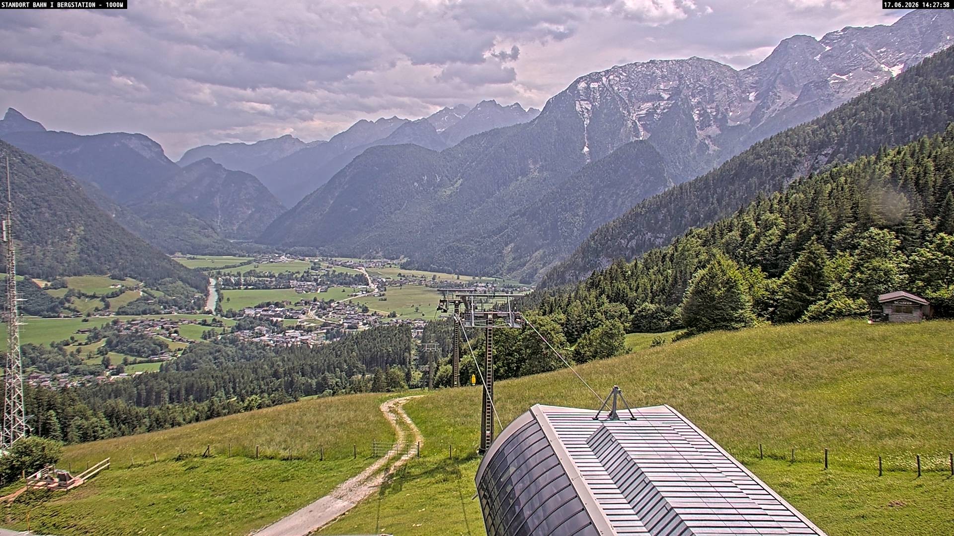 Archiv Foto Webcam Bergstation Almbahn I, Lofer
