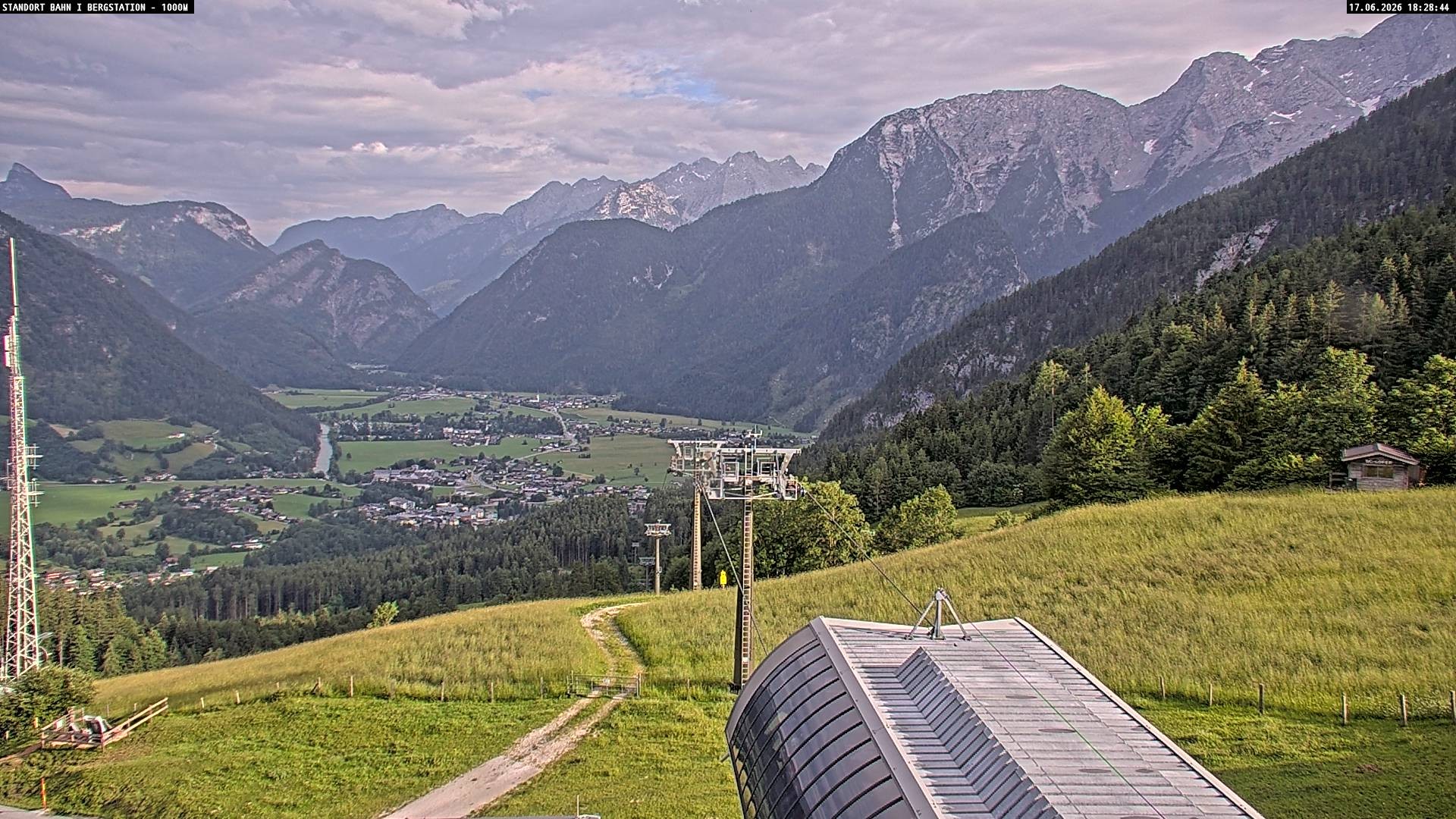 Archiv Foto Webcam Bergstation Almbahn I, Lofer