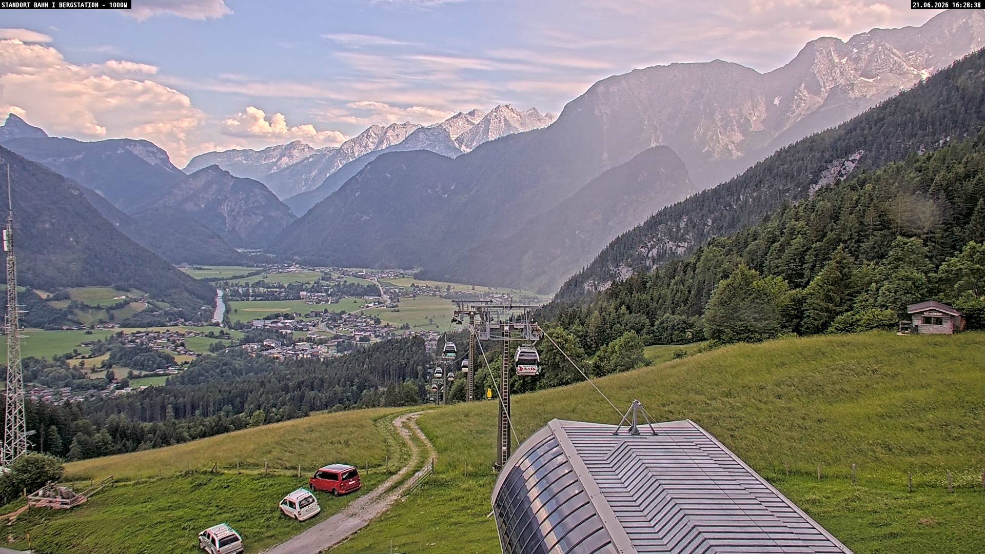 Archiv Foto Webcam Bergstation Almbahn I, Lofer