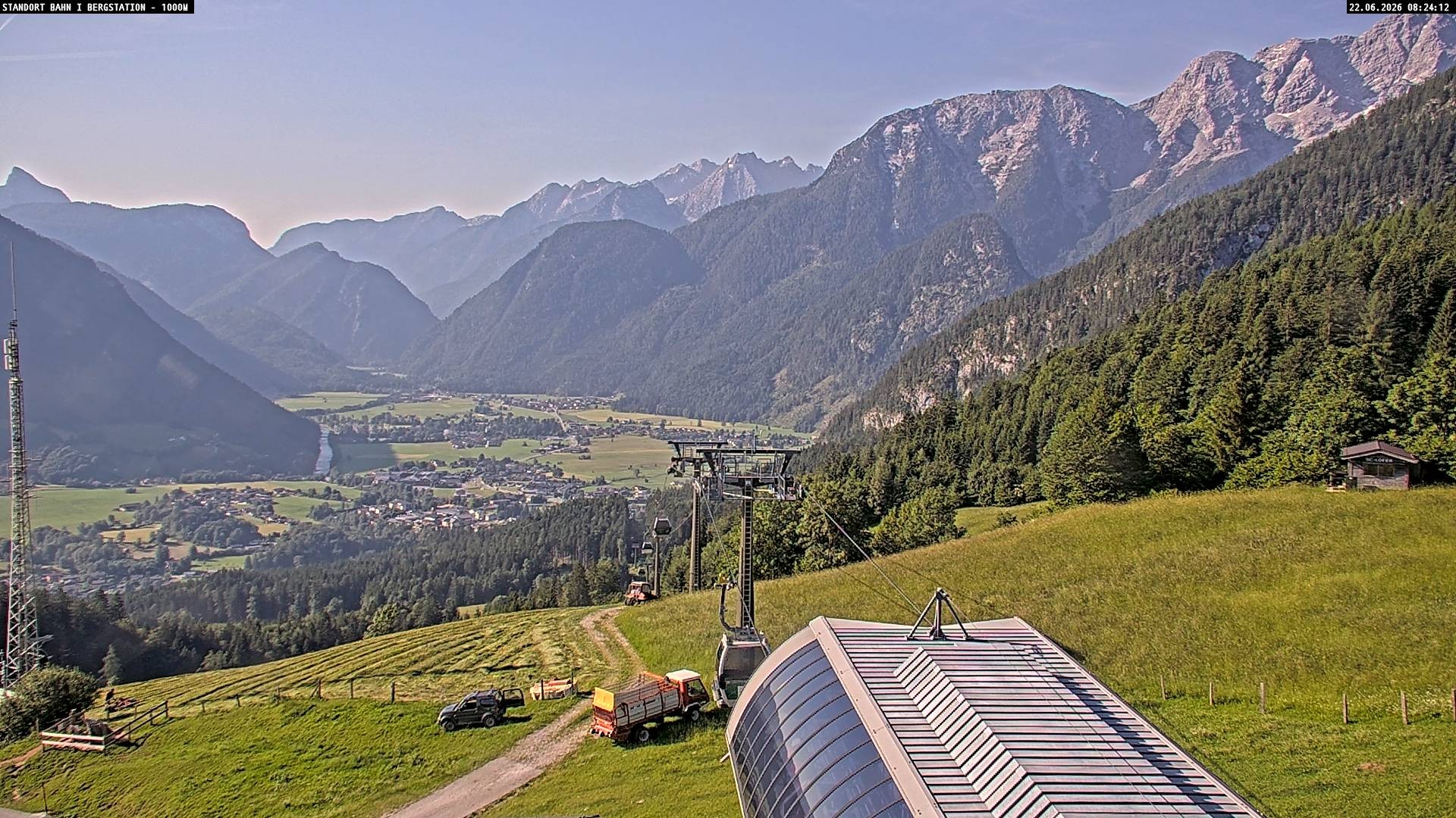 Archiv Foto Webcam Bergstation Almbahn I, Lofer