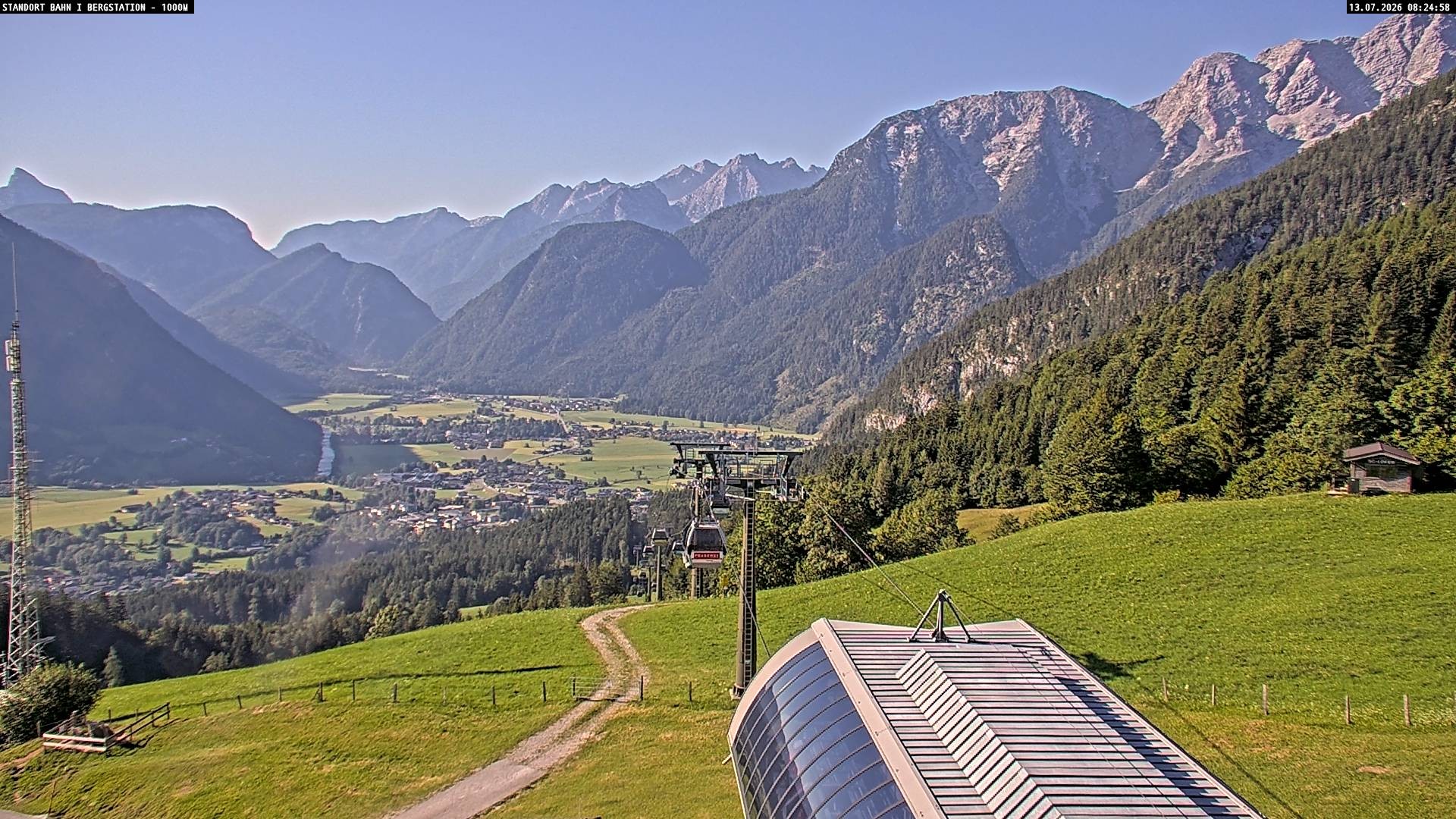 Archiv Foto Webcam Bergstation Almbahn I, Lofer