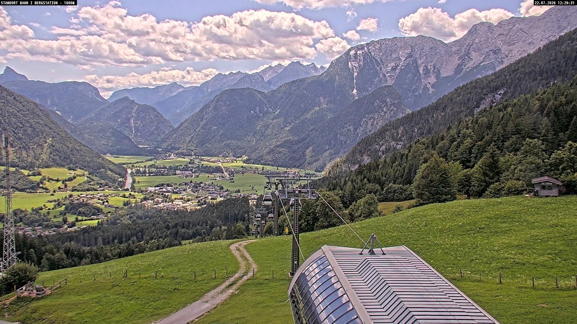 Archiv Foto Webcam Bergstation Almbahn I, Lofer