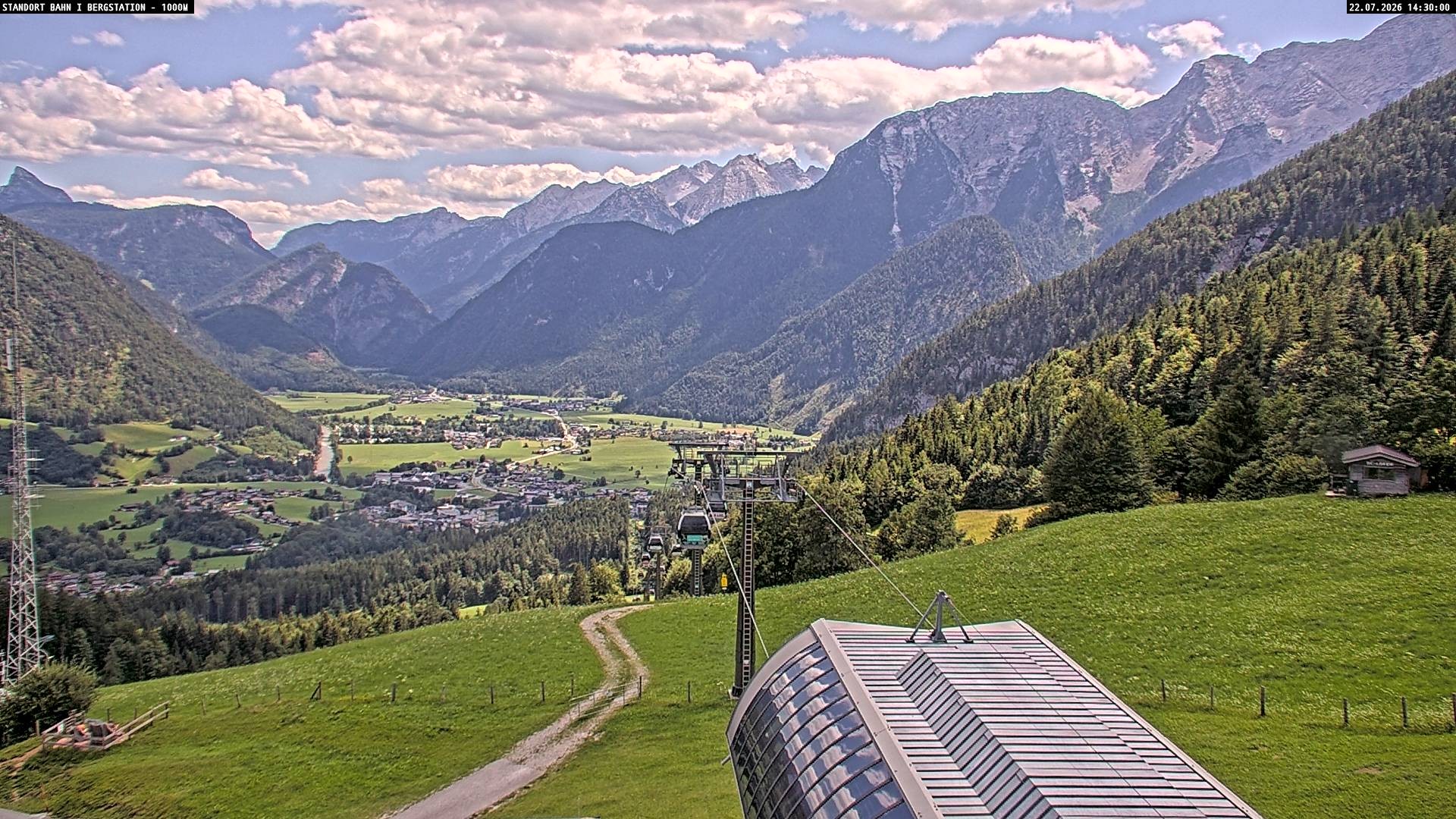 Archiv Foto Webcam Bergstation Almbahn I, Lofer