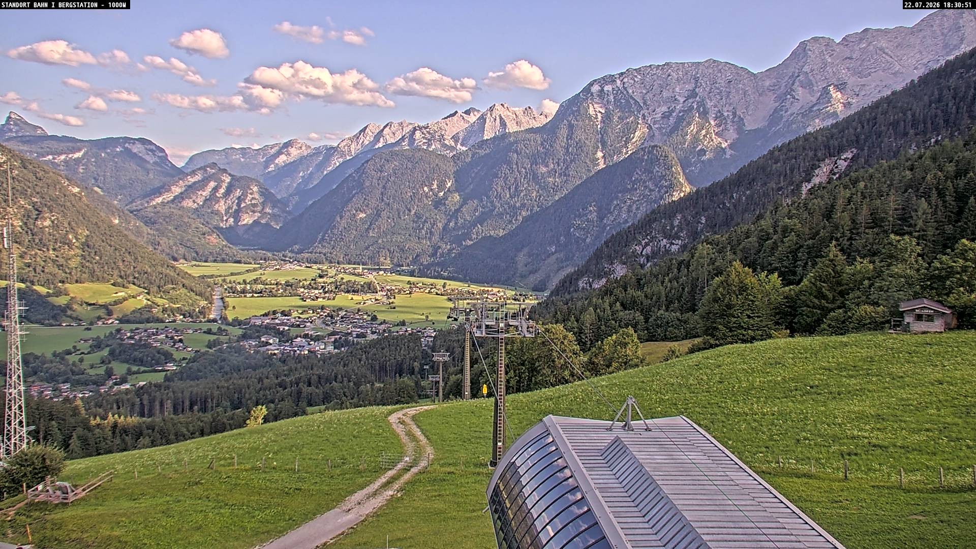 Archiv Foto Webcam Bergstation Almbahn I, Lofer