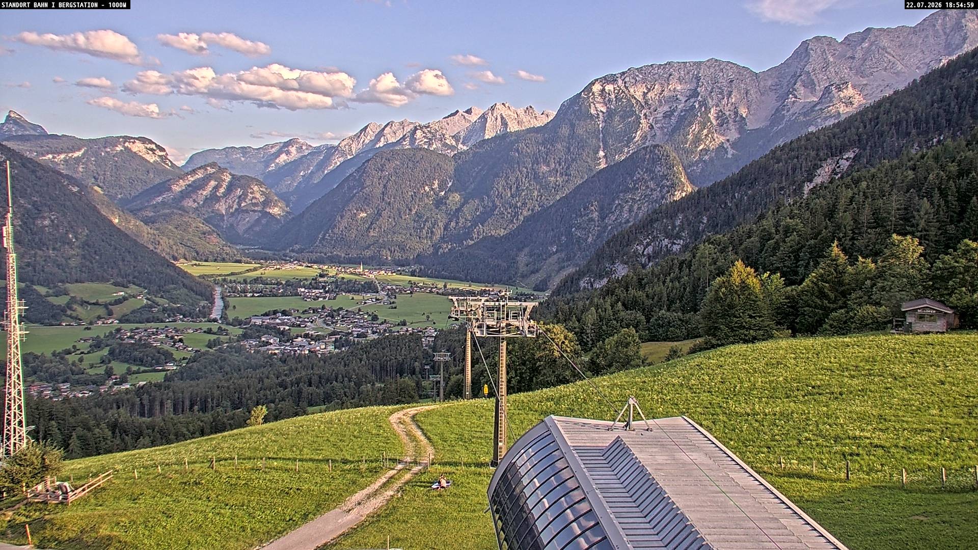 Archiv Foto Webcam Bergstation Almbahn I, Lofer