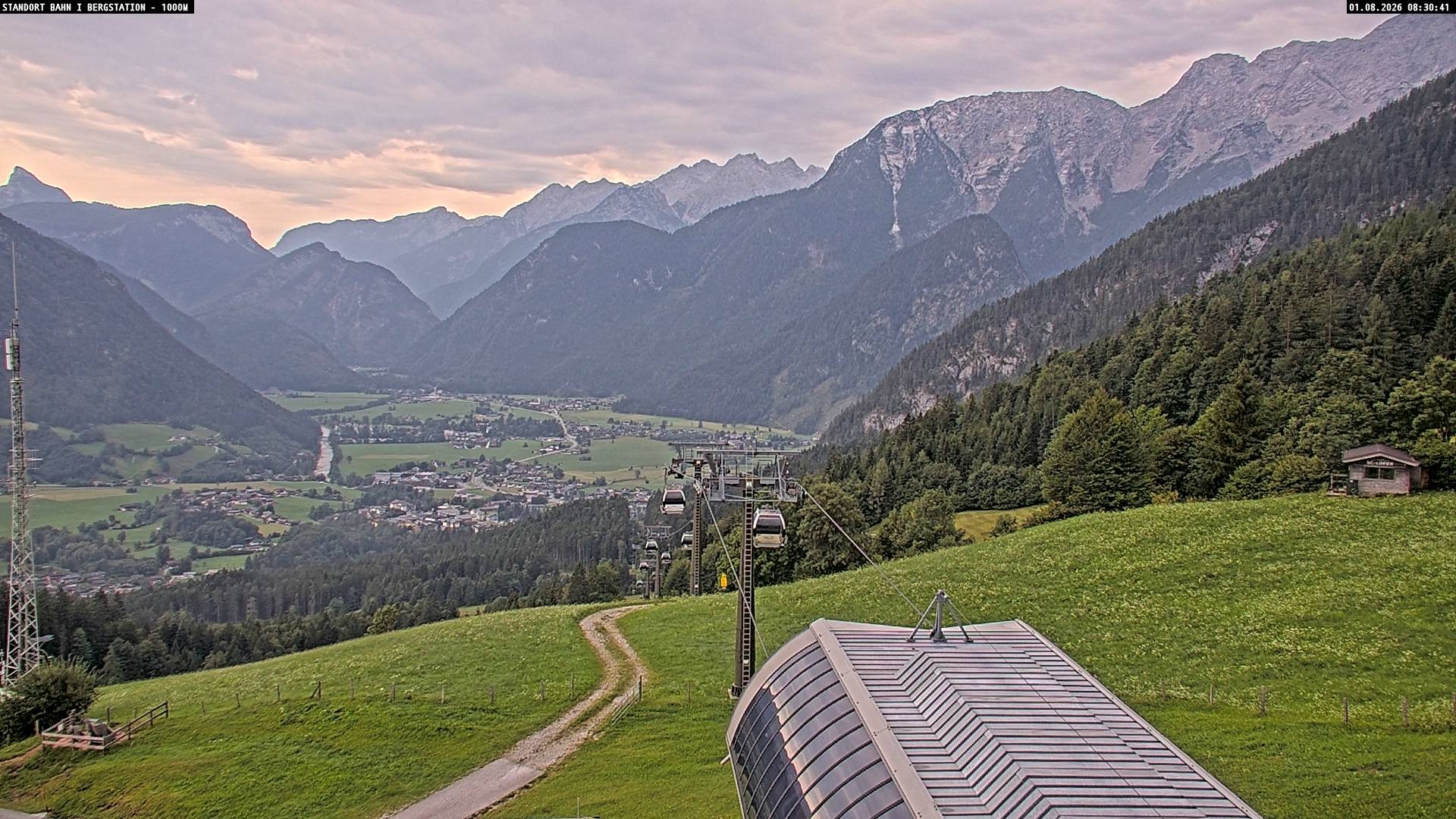 Archiv Foto Webcam Bergstation Almbahn I, Lofer