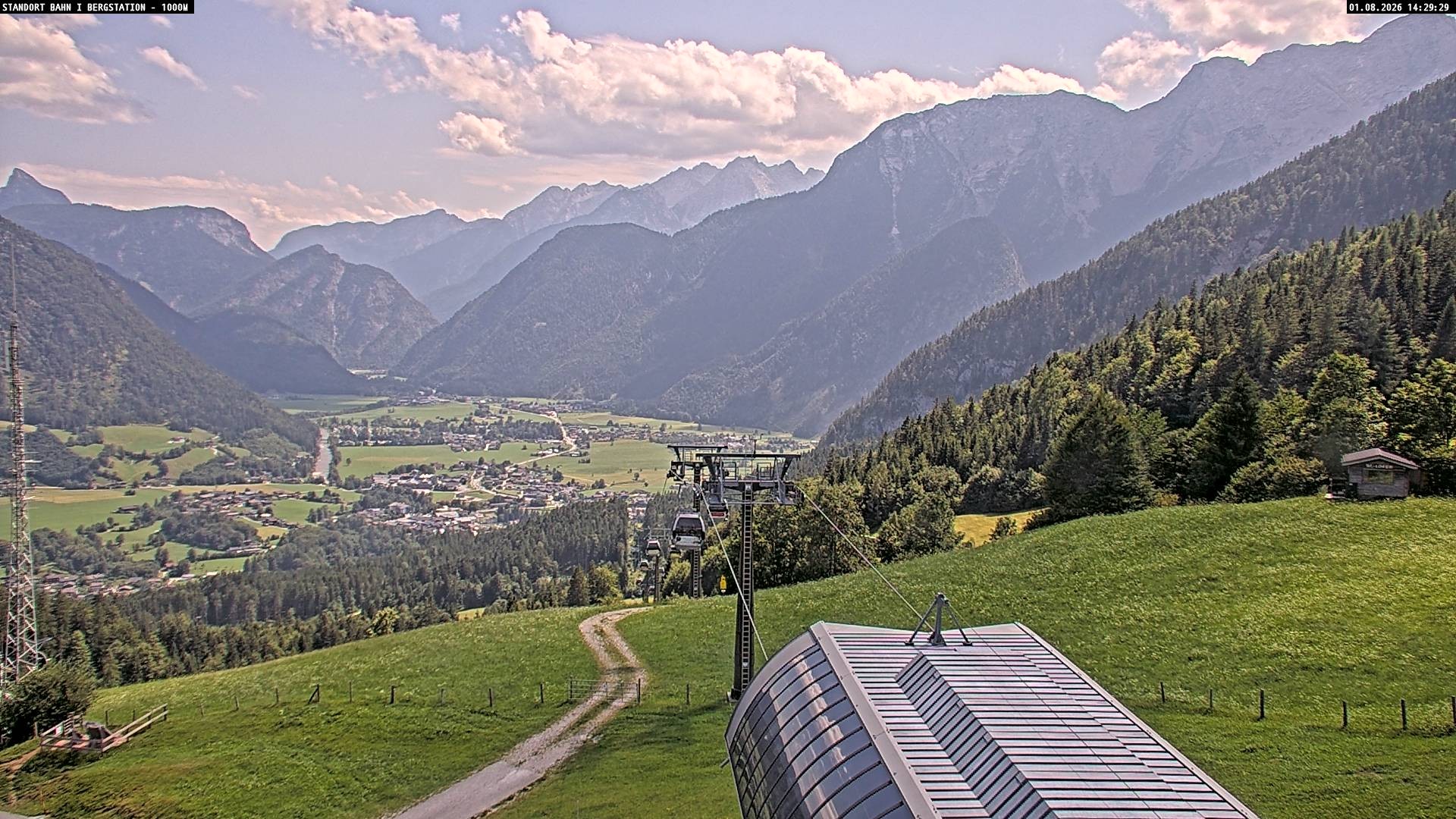 Archiv Foto Webcam Bergstation Almbahn I, Lofer