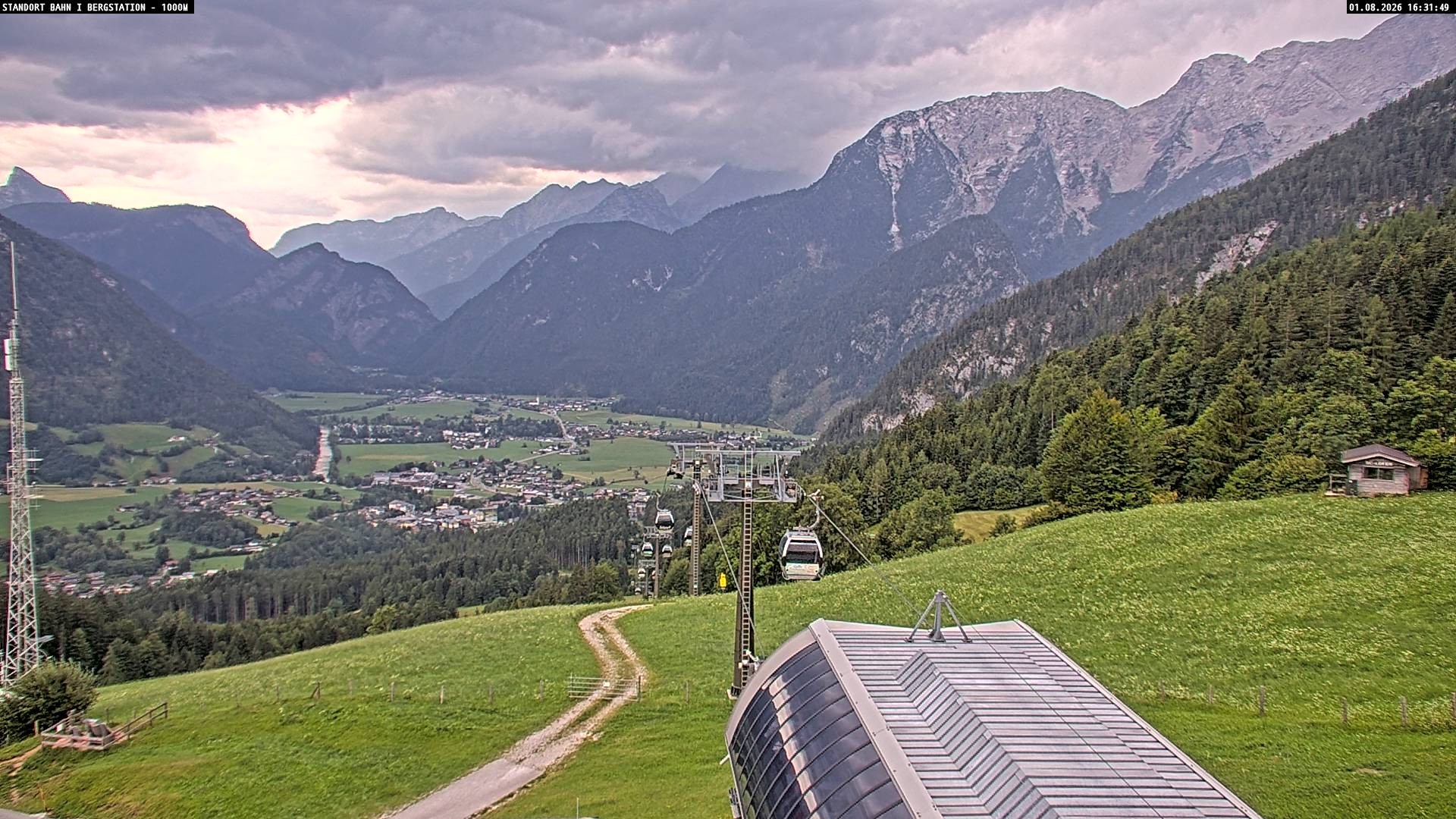 Archiv Foto Webcam Bergstation Almbahn I, Lofer