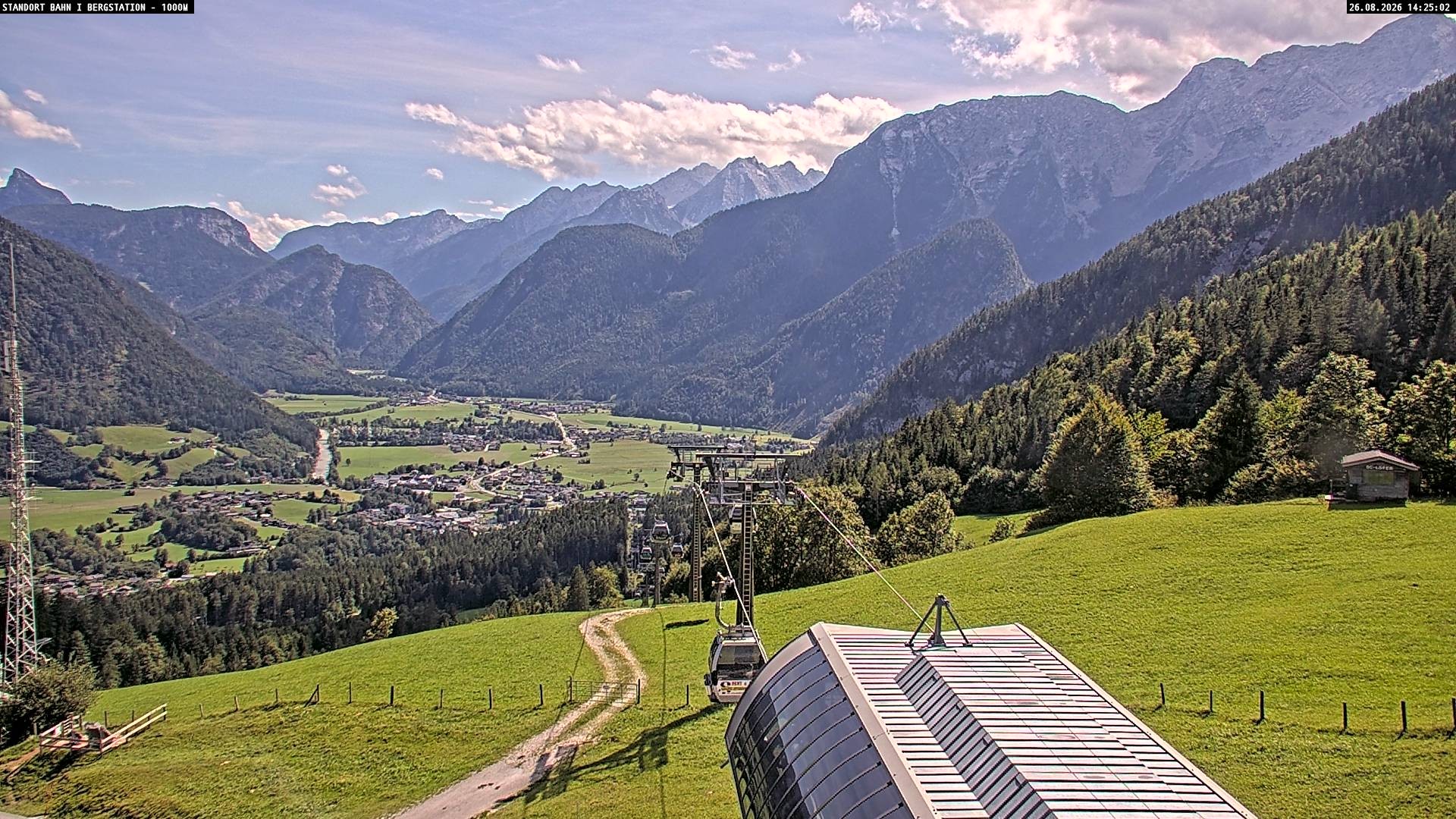 Archiv Foto Webcam Bergstation Almbahn I, Lofer