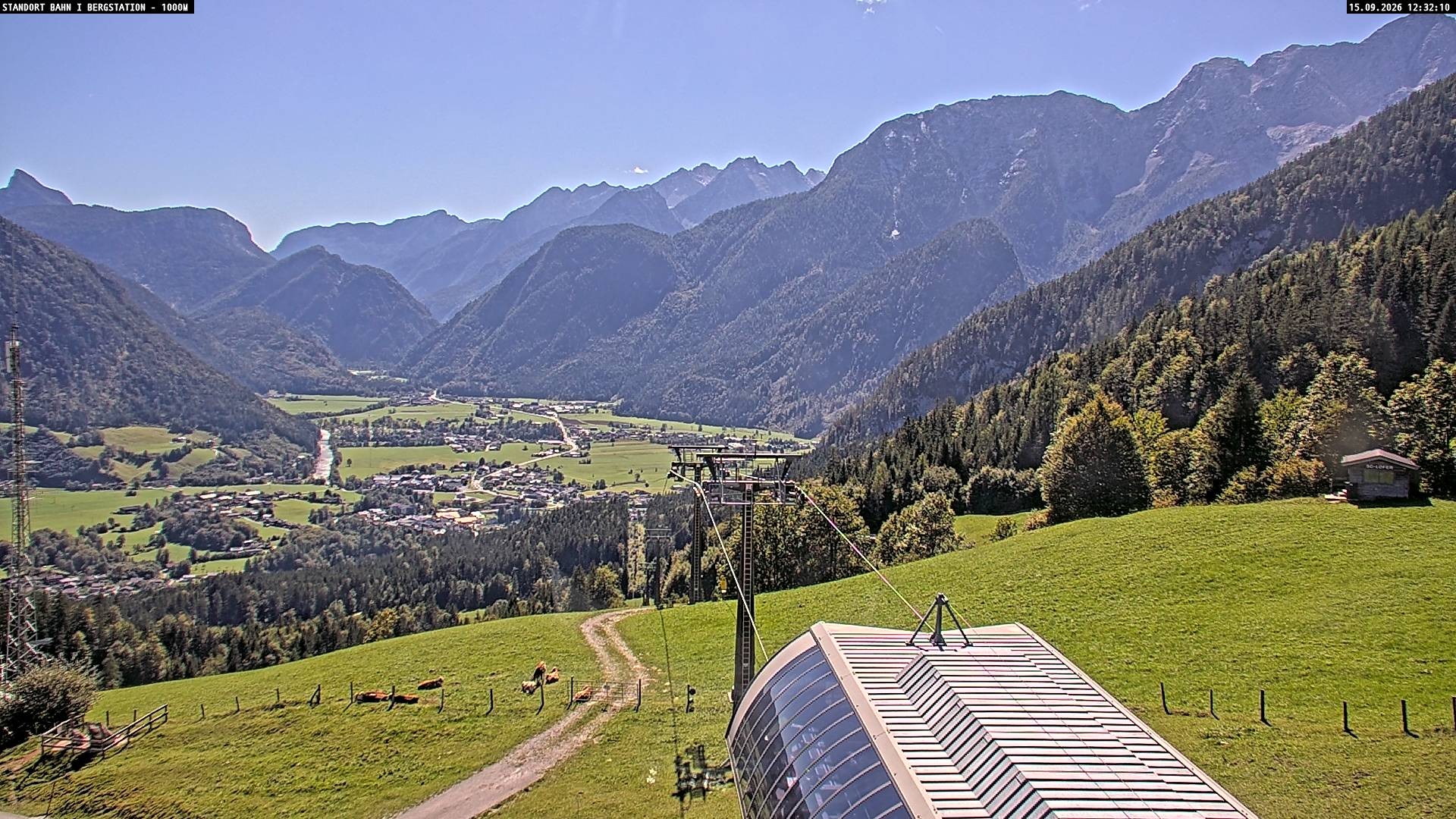 Archiv Foto Webcam Bergstation Almbahn I, Lofer