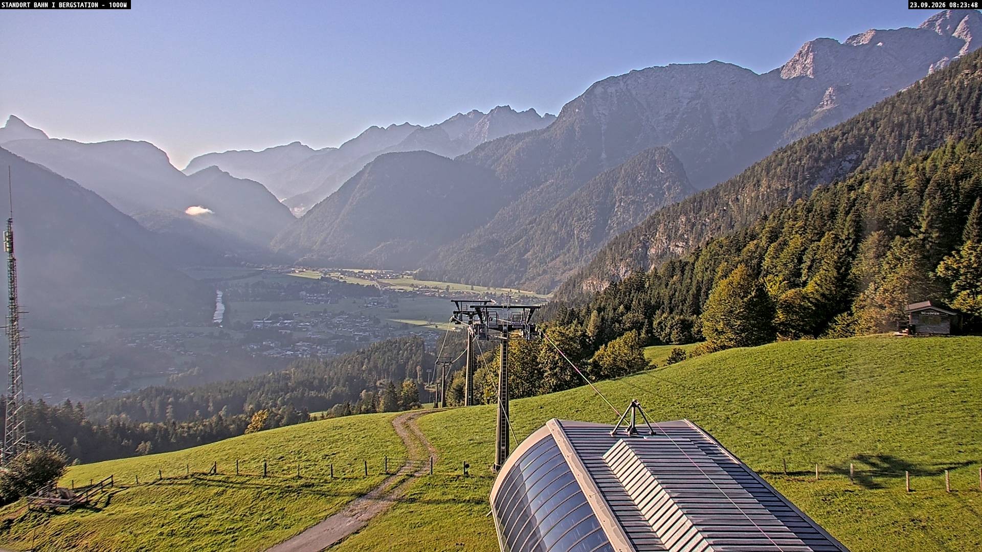 Archiv Foto Webcam Bergstation Almbahn I, Lofer