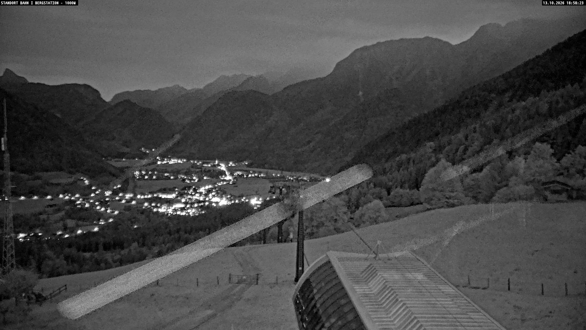Archiv Foto Webcam Bergstation Almbahn I, Lofer