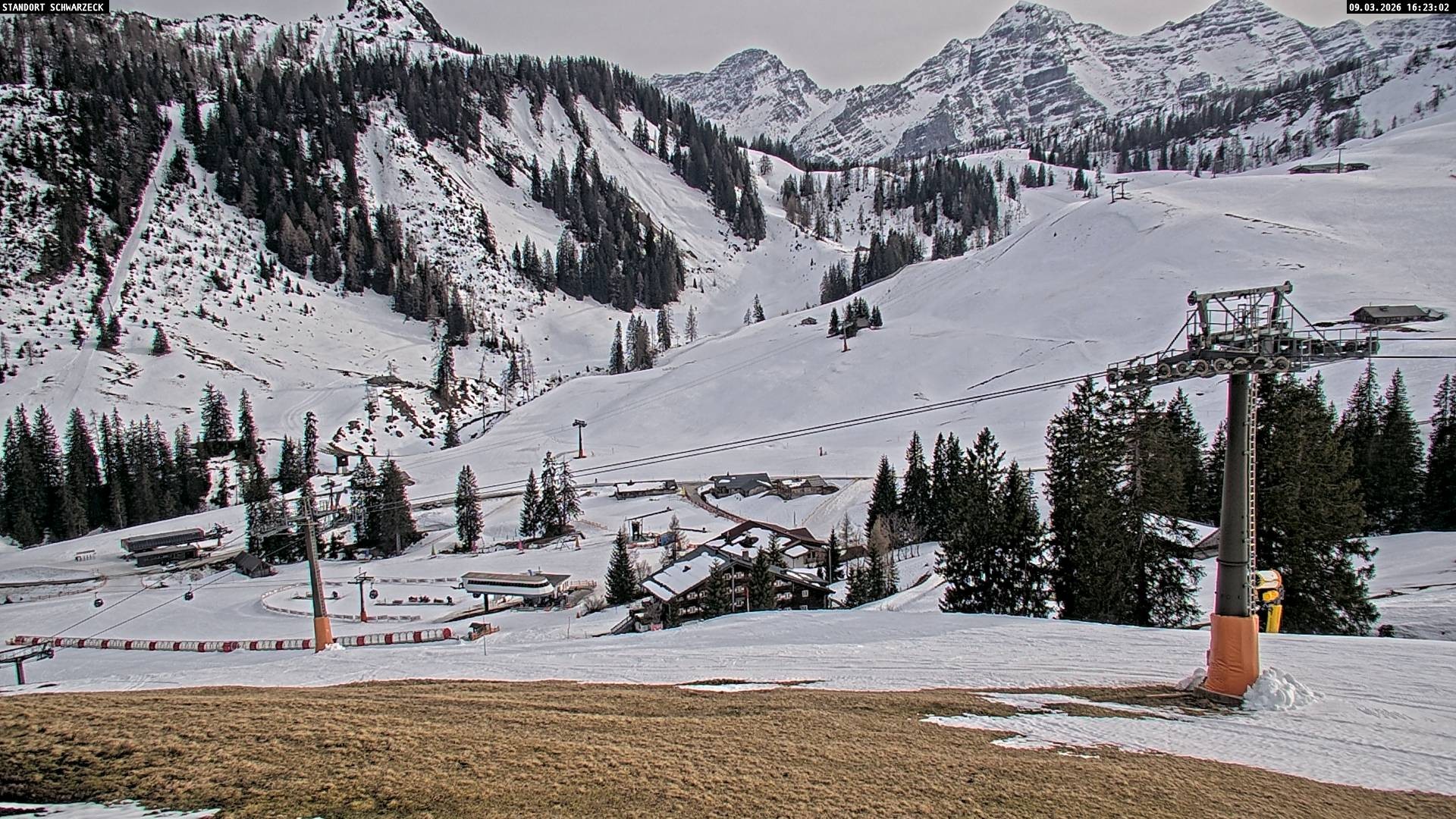 Archived image Webcam View on Almenwelt Lofer