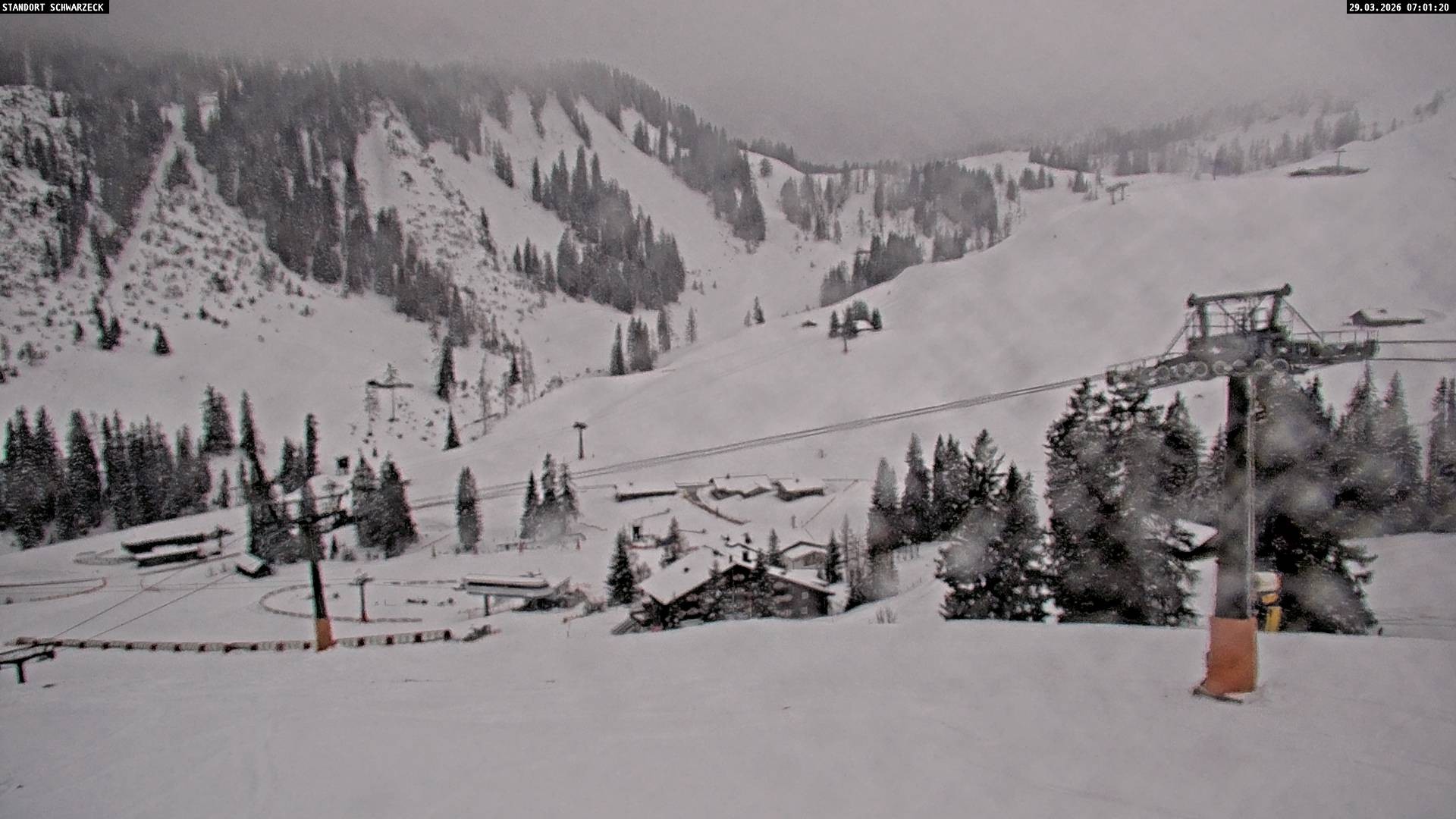 Archived image Webcam View on Almenwelt Lofer