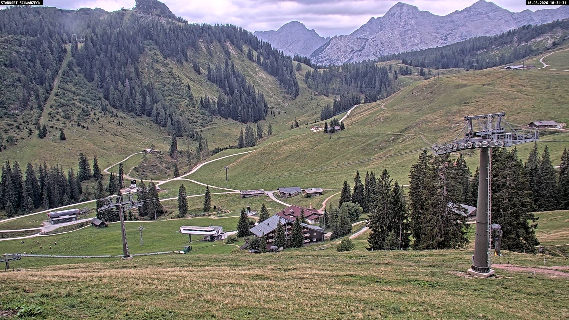 Archived image Webcam View on Almenwelt Lofer