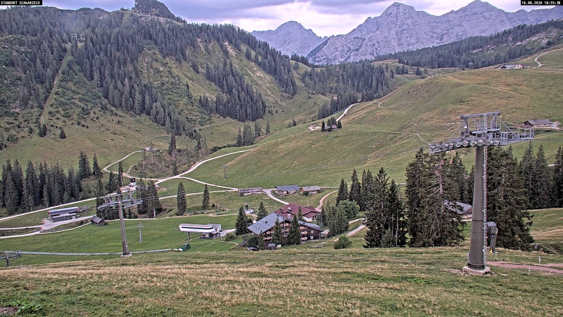Archived image Webcam View on Almenwelt Lofer